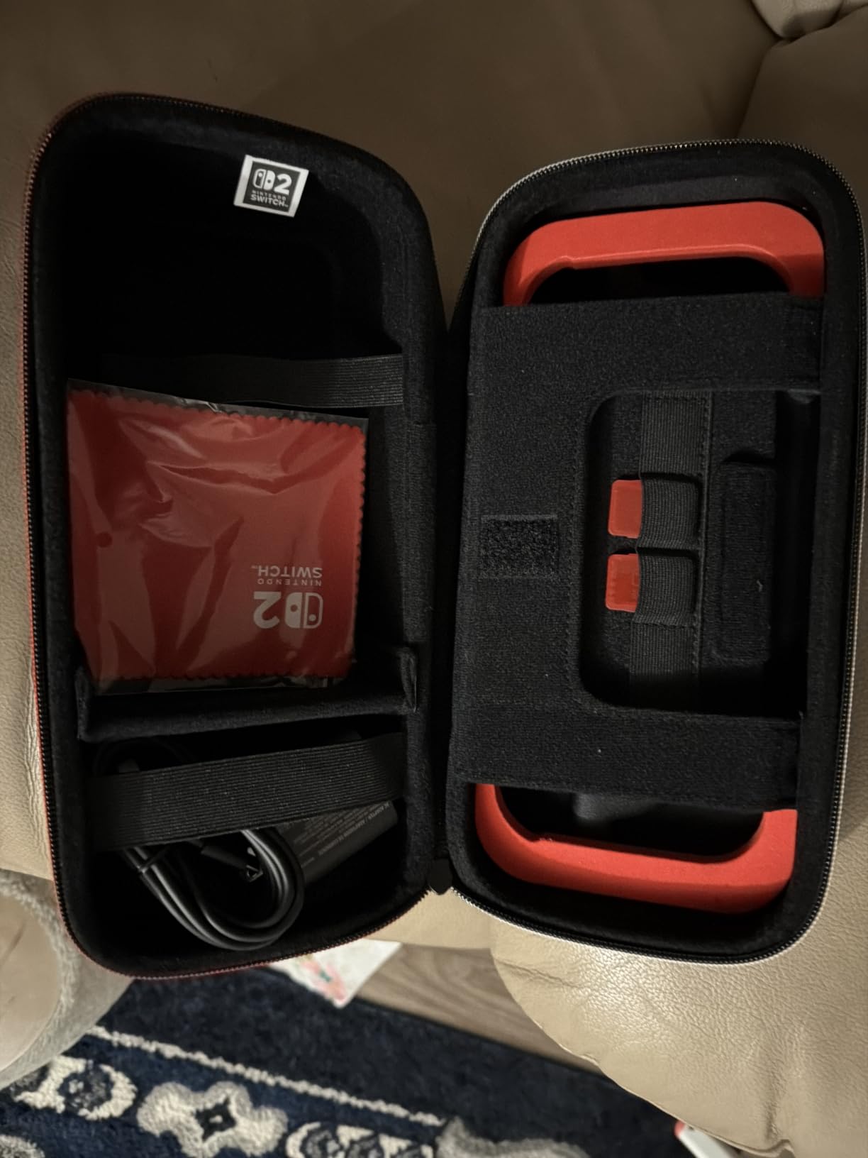 Game Traveler R.D.S. INDUSTRIES, INC Deluxe Licensed System Case for Nintendo Switch, Nintendo Switch 2, OLED, Black Medium (NS230) customer photo 2