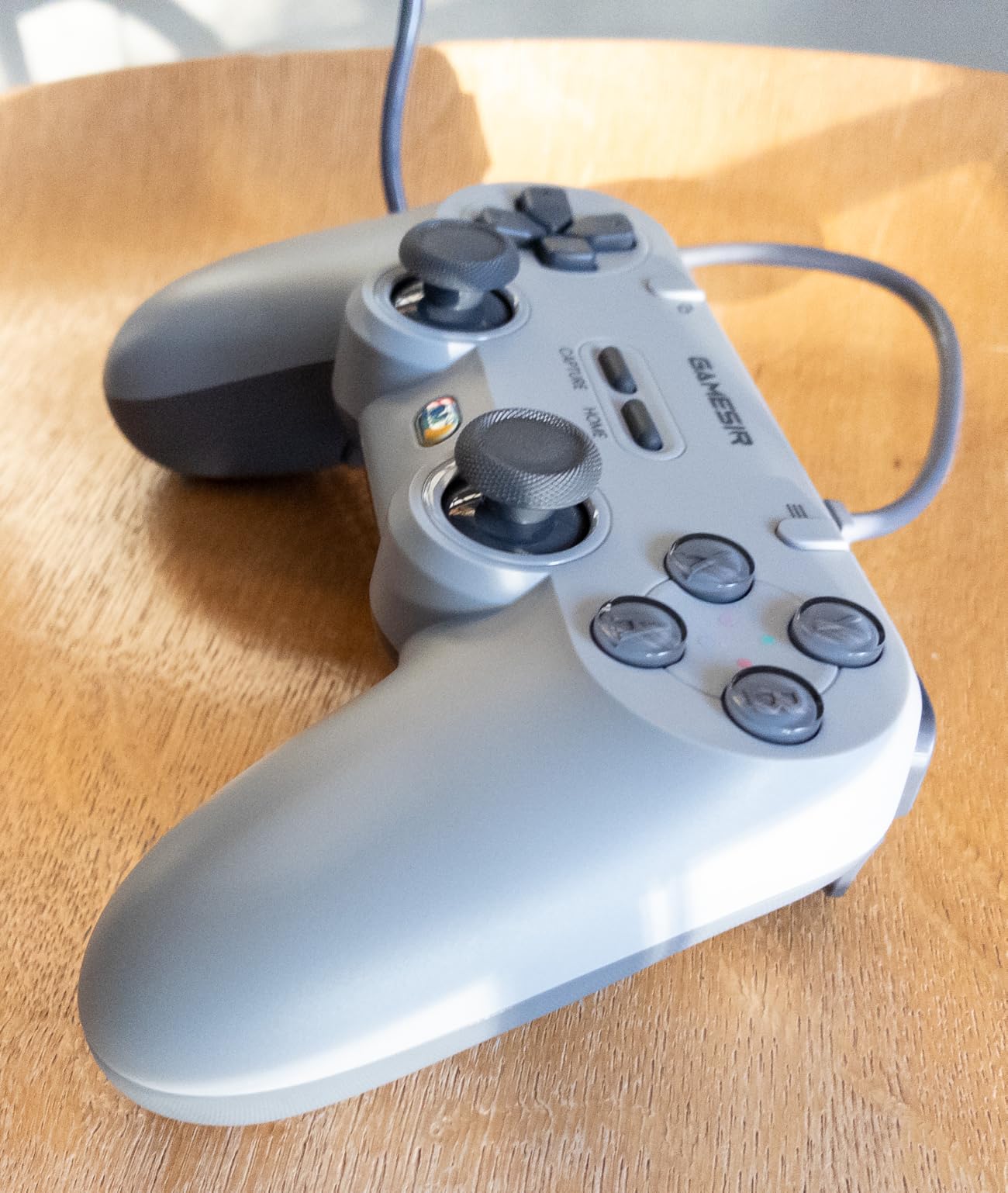 GameSir Tegenaria Lite Wired Game Controller For Switch, Android, iOS, PC, Steam With Retro 90s Design, Hall Effect Sticks, 1000Hz Polling Rate, Dual Rumble Motors, Mappable Back Buttons, Ultra-Low Latency, Ergonomic Design -Retro Gray customer photo 2