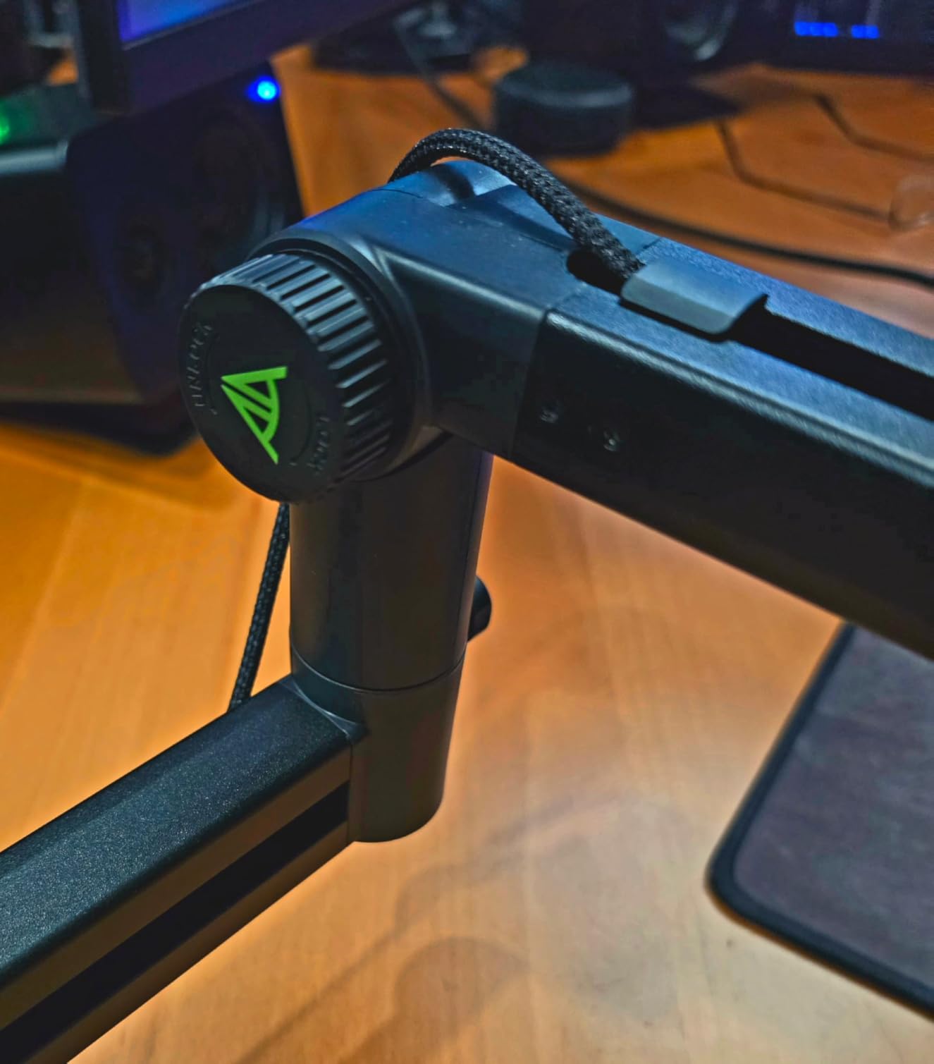 AA AUDIO ACCESSORY Mic Arm Desk Mount (Design for Heavy Mic) 6.6lbs Load Capacity, Stable Gear Lock Never Sags, Metal Low Profile Microphone Boom Stand for Shure SM7B SM7dB MV7, Blue Yeti, Rode PodMic customer photo 2