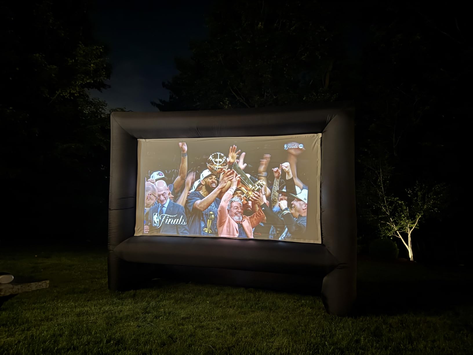 XHYCPY 20ft Inflatable Projector Screen for Outside Inflatable Movie Screen Outdoor with Air Blower Storage Bag, Easy Set Up Blow Up Screen for Backyard Movie Night, Theme Parties, Celebrations customer photo 2