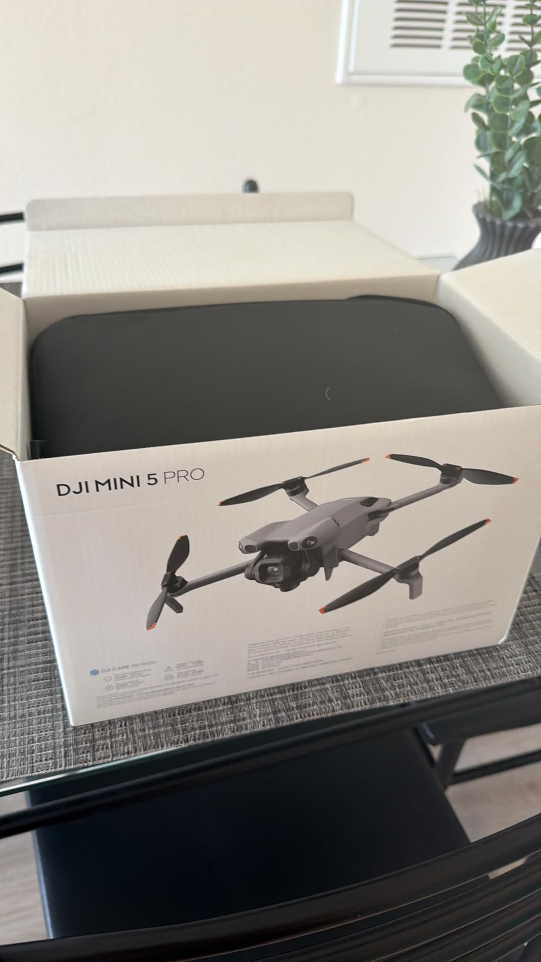 DJI Mini 5 Pro Fly More Combo Plus with DJI RC 2, Drone with Camera, 1-Inch CMOS, 4K Drone for Beginners, Obstacle Sensing, ActiveTrack 360°, 225° Gimbal Rotation, Extended Battery Life customer photo 1