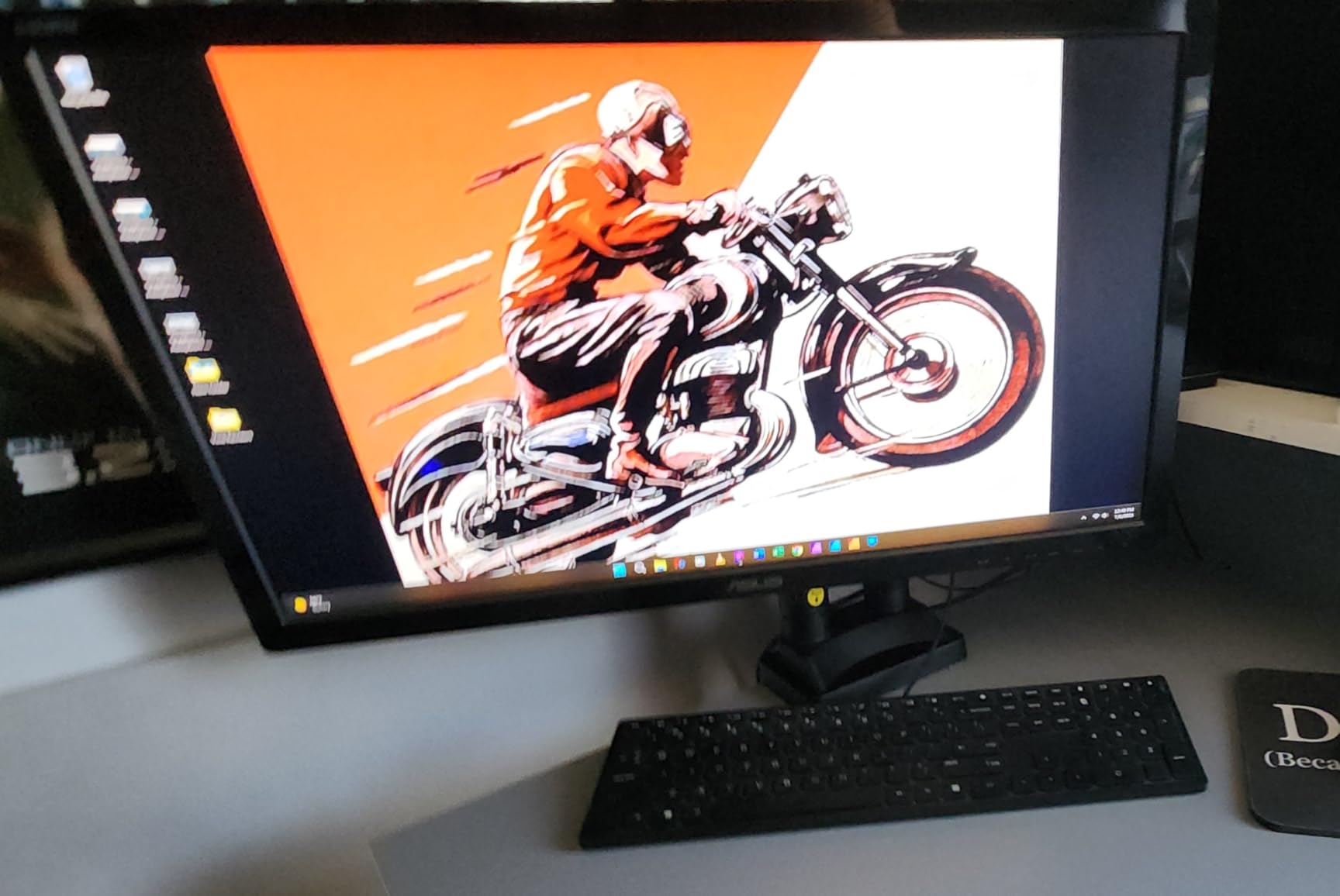 MOUNTUP Dual Monitor Stand for Max 43 inch Screens, Ultrawide Monitor Arm Height Adjustable, Heavy Duty Dual Monitor Mount, Full Motion Premium Monitors Arm, Holds 2.2 to 33 lbs, VESA Desk Mount customer photo 1