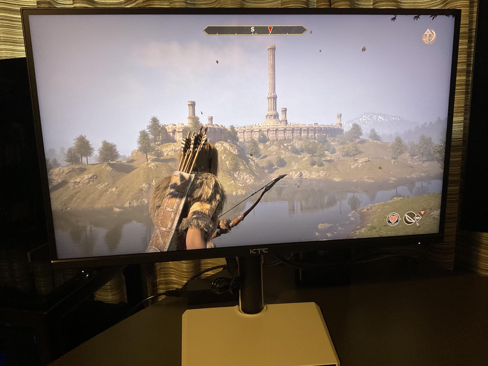 KTC 27 Inch 4K MiniLED Gaming Monitor, UHD Dual Mode White, M27P6 customer photo 1