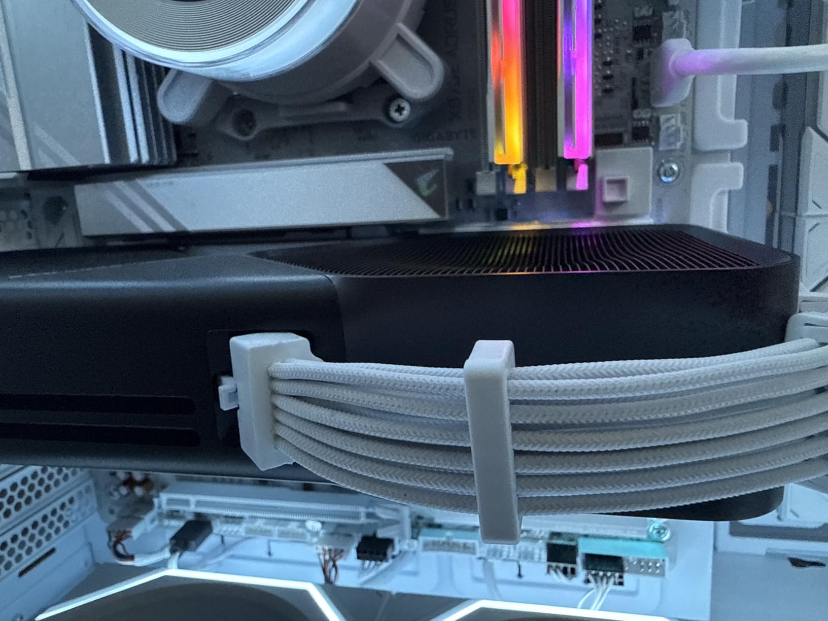 NVIDIA GeForce RTX 5070 12GB GDDR7 Graphics Card - Graphite Grey (Founders Edition) customer photo 1