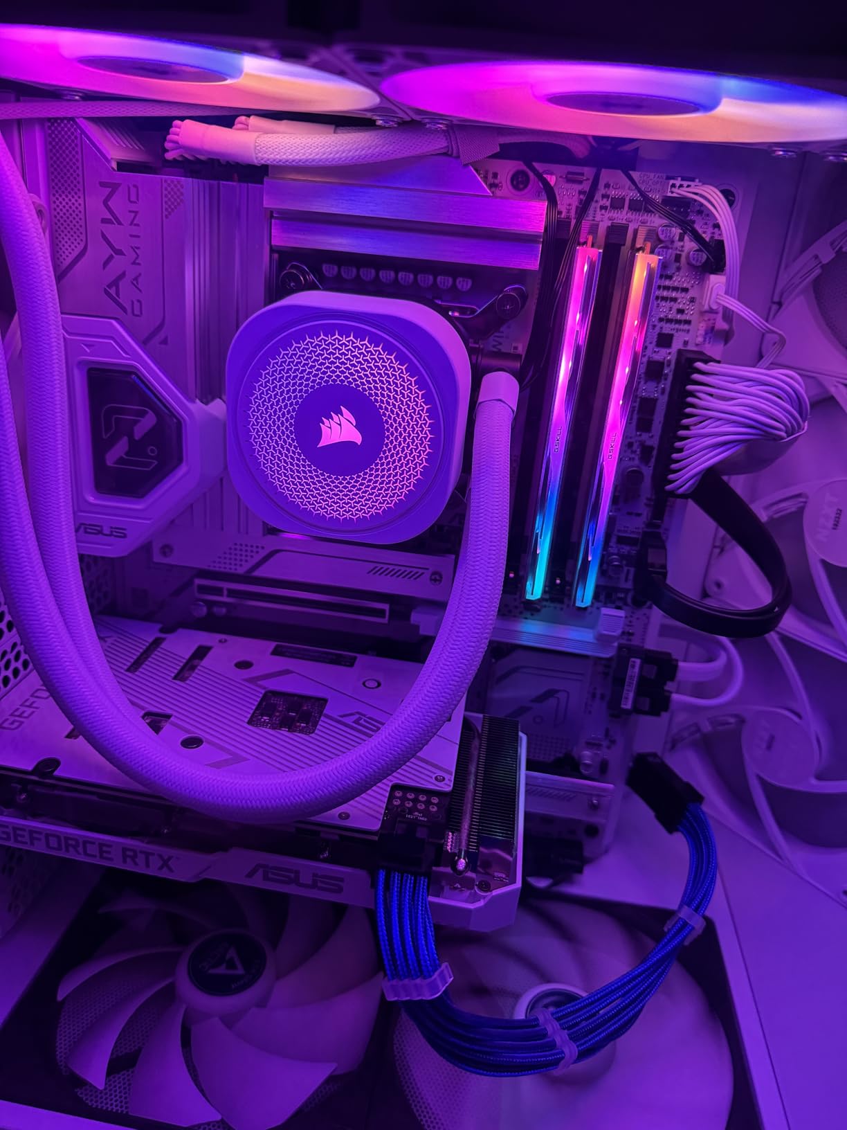 MICRO CENTER CPU Motherbard Combo - Ultra 7 265KF 20-Cores Gaming Unlocked Desktop Processor with Z890 AYW Gaming WiFi W LGA 1851 ATX Motherboard customer photo 1