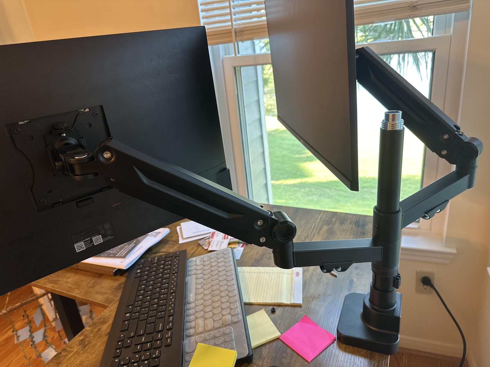 Triple Monitor Mount up to 49 inches, Fully Adjustable Heavy Duty 3 Monitor Arm with Gas Spring, Desk Mount for 3 Screens, C-Clamp & Grommet Base, Holds 44 lbs, Black customer photo 1