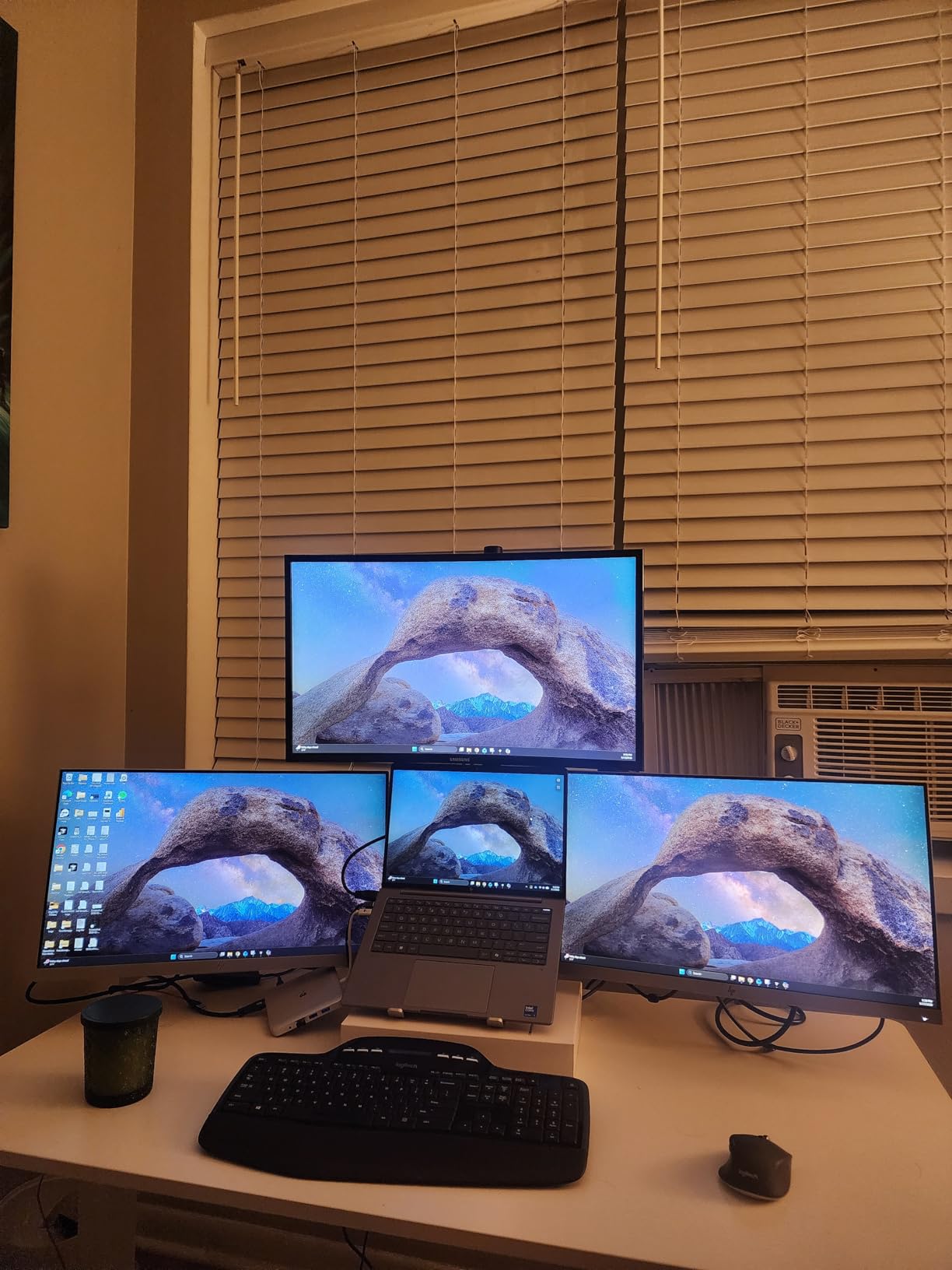 Triple Monitor Mount up to 49 inches, Fully Adjustable Heavy Duty 3 Monitor Arm with Gas Spring, Desk Mount for 3 Screens, C-Clamp & Grommet Base, Holds 44 lbs, Black customer photo 2