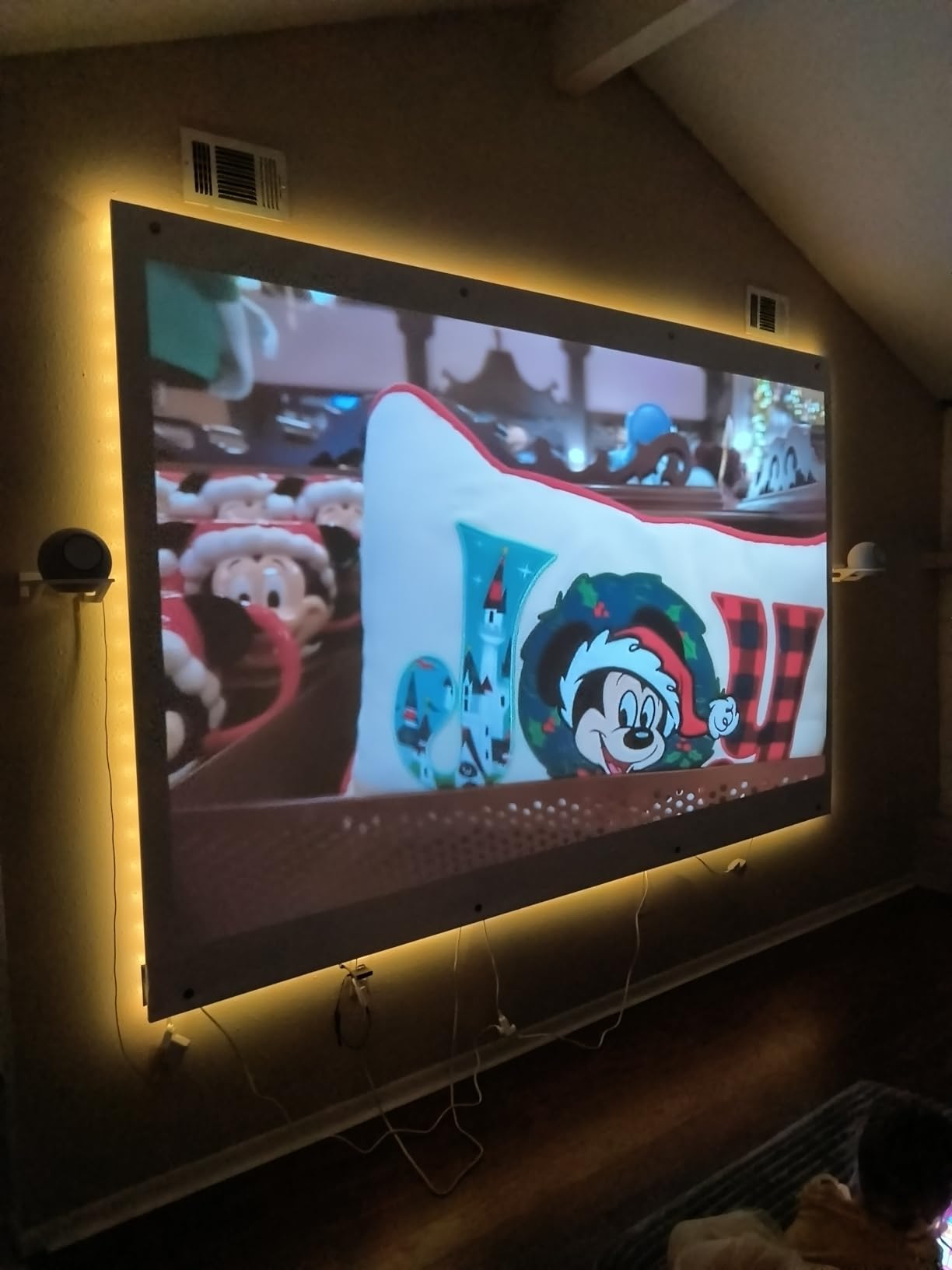 Amazon Echo Studio (newest model), Immersive spatial audio and Dolby Atmos, Designed for Alexa+, Glacier White customer photo 2