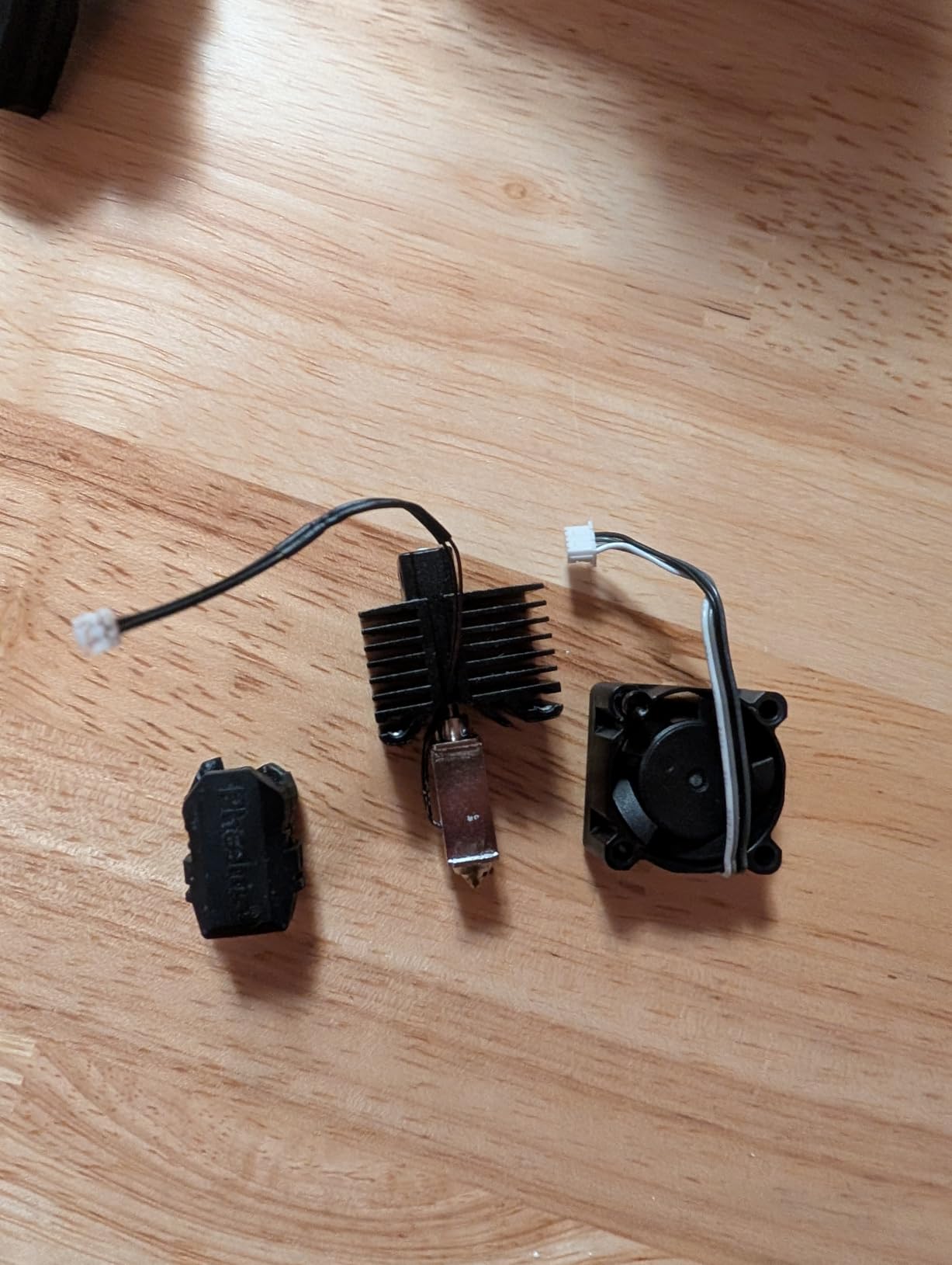 Bambu Lab P1P/P1S Hotend Complete Kit - Full Assembly Hardened Steel Nozzle with Ceramic Heater, 0.4mm Nozzle, Cooling Fan & Heating Block | Bambu P1S Hotend Replacement for 3D Printing customer photo 1