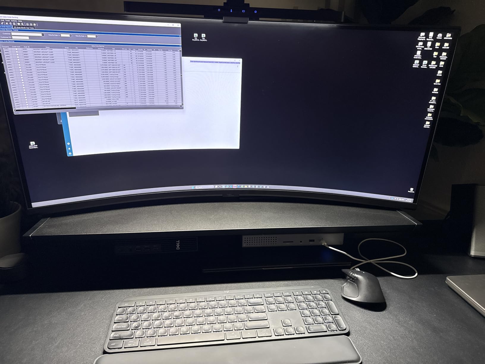 OWC Thunderbolt 5 Dock 11-Port Connectivity Solution | 4x Thunderbolt 5 80/120Gb/s - 140W PD - 2x USB-A (10Gb/s) - USB-A (5Gb/s) - 2.5GbE - SD & microSD reader - Audio in/out customer photo 2
