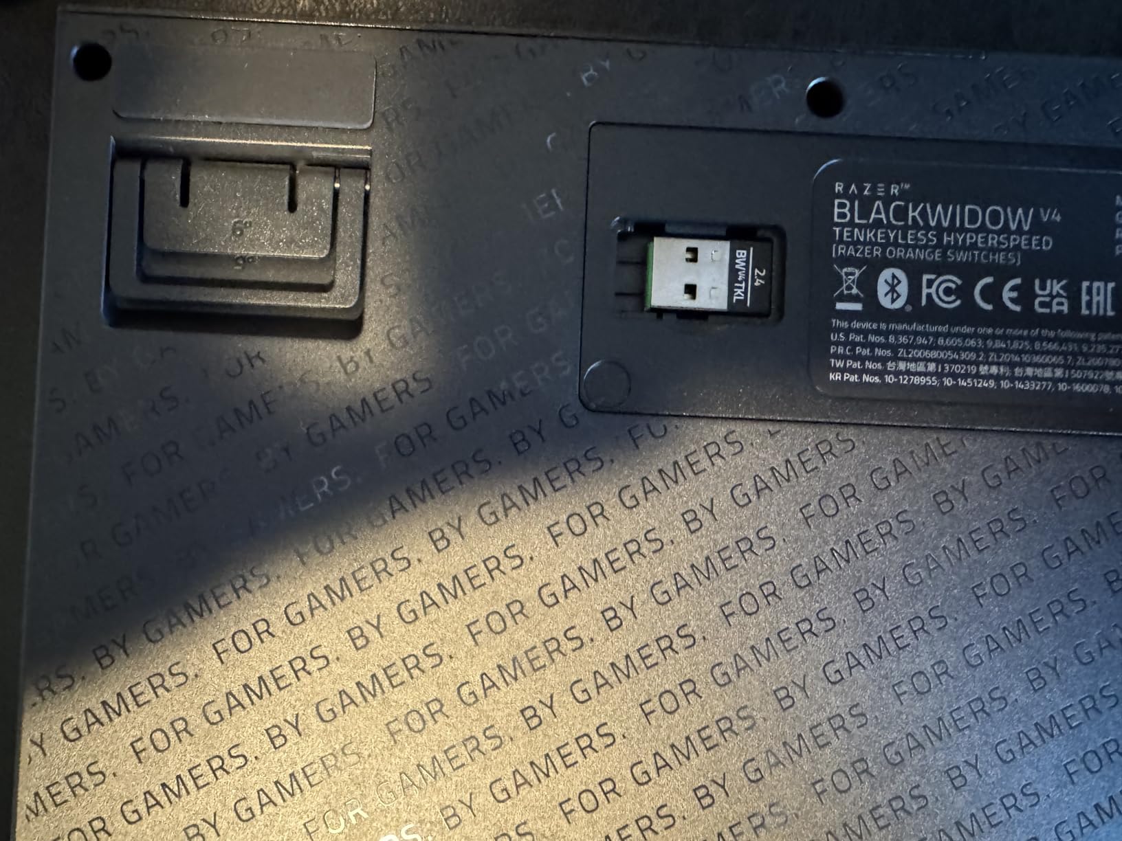 Razer BlackWidow V4 TKL Wireless Gaming Keyboard customer photo 1