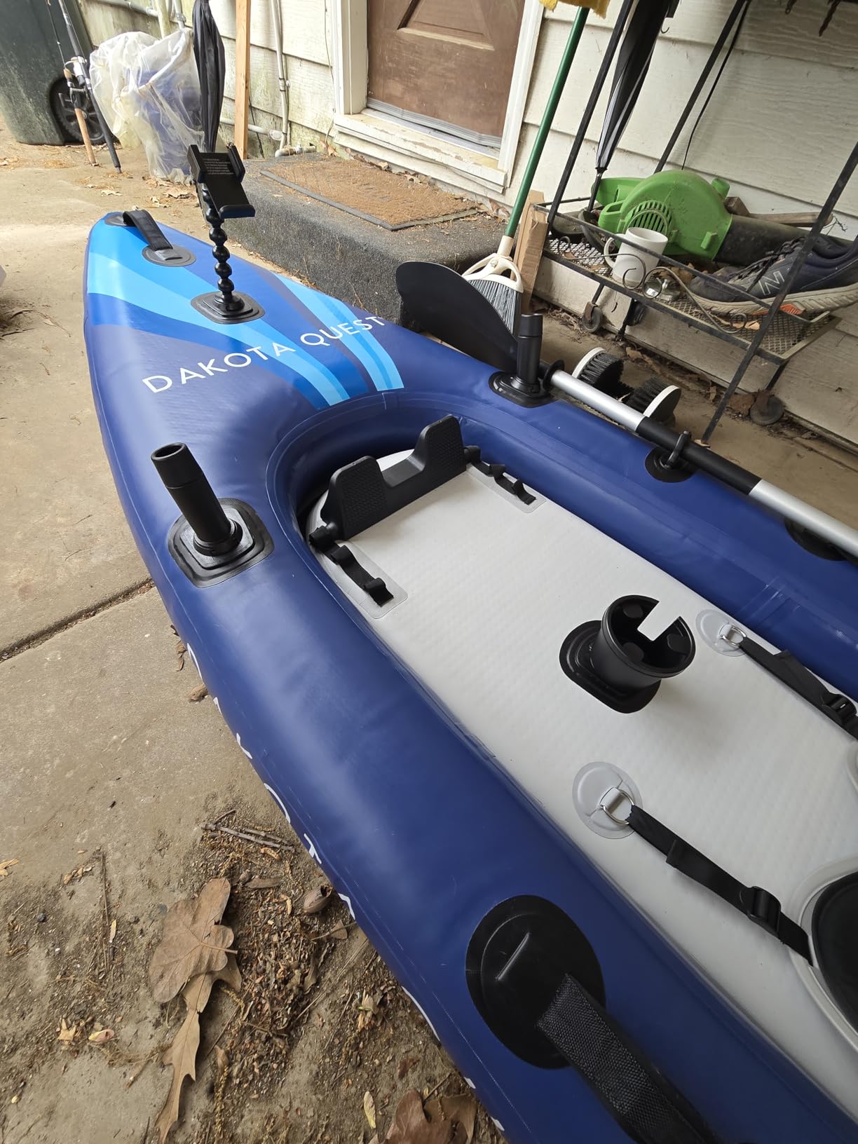 INTEX 68245EP 10.5ft Dakota Quest Sit-On-Top Inflatable Kayak, Kayak Folds into Backpack, 352lbs Capacity, Hand Air Pump, Paddle, Phone/Action Camera Holder Included customer photo 1