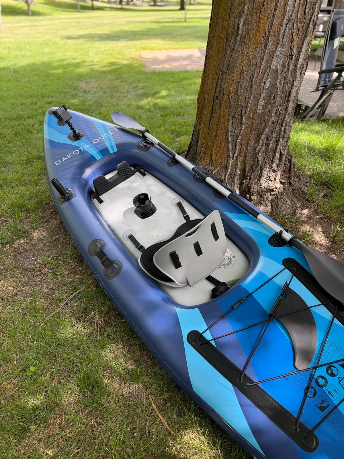 INTEX 68245EP 10.5ft Dakota Quest Sit-On-Top Inflatable Kayak, Kayak Folds into Backpack, 352lbs Capacity, Hand Air Pump, Paddle, Phone/Action Camera Holder Included customer photo 2