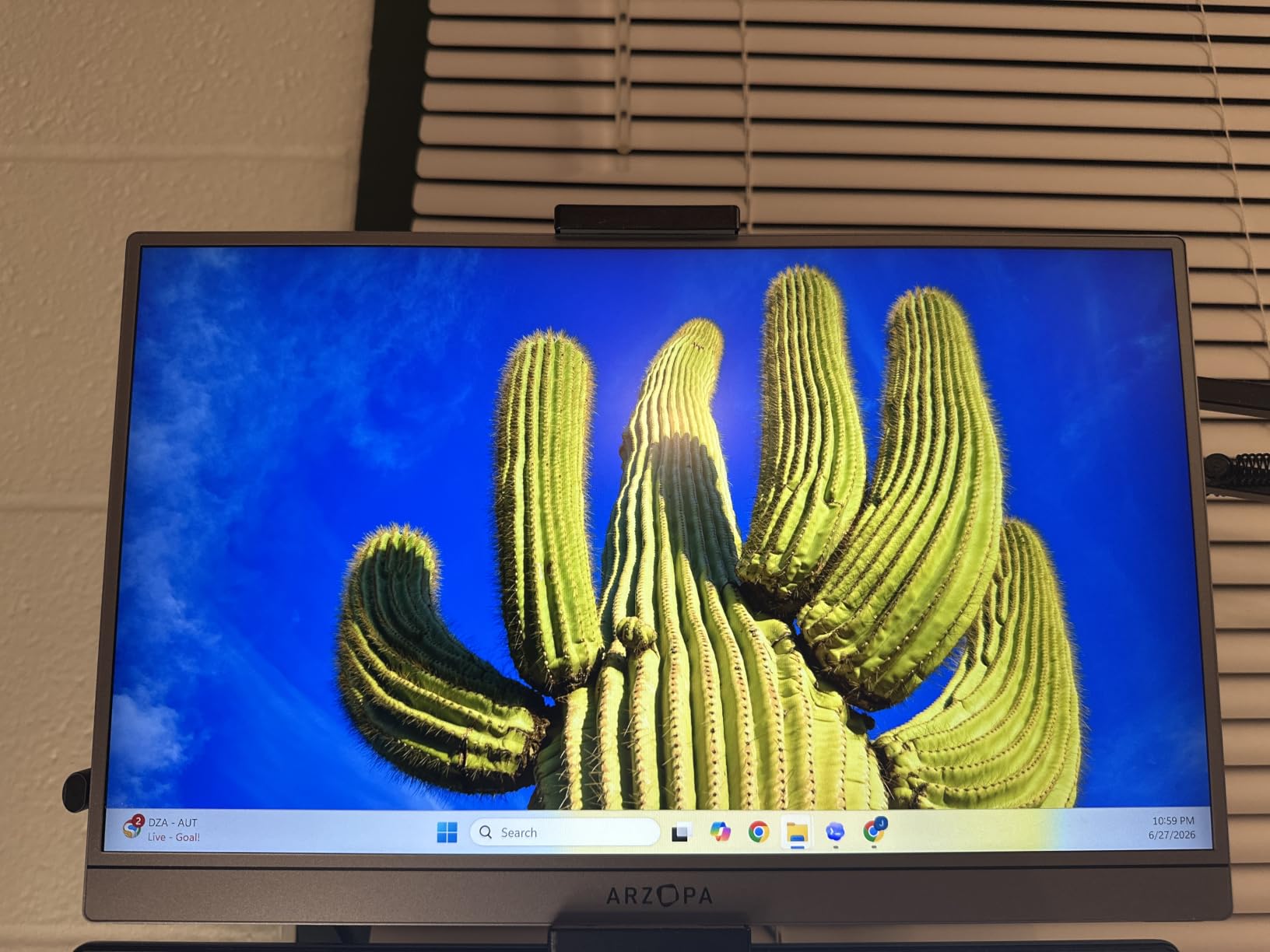ARZOPA 16.1'' 180Hz 2.5K Portable Monitor, 2560x1440 QHD 107% sRGB -Z3FC customer photo 2