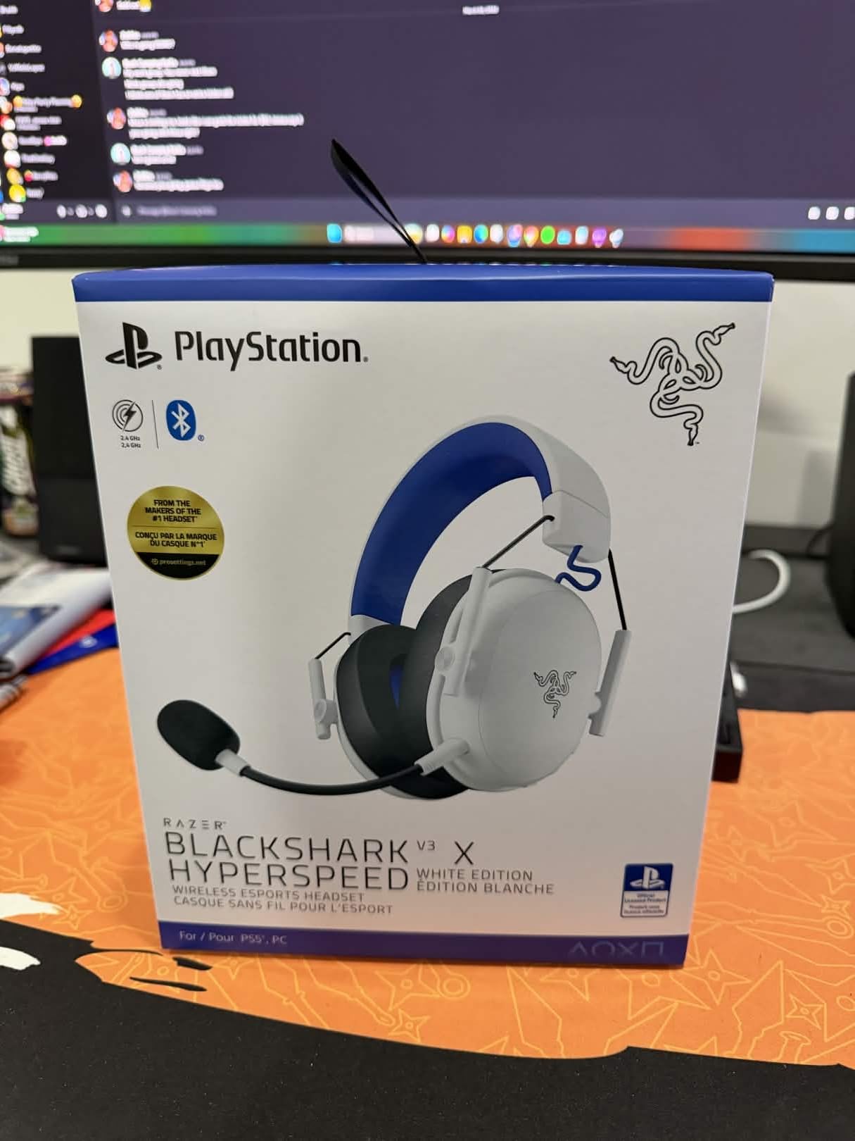 Razer BlackShark V3 X HyperSpeed Wireless PS5 Gaming Headset, Black | 50mm Drivers, Cardioid Mic, 2.4 GHz, Bluetooth, Works with PC, Mac, Nintendo Switch, Smartphone, 70 Hr Battery customer photo 2