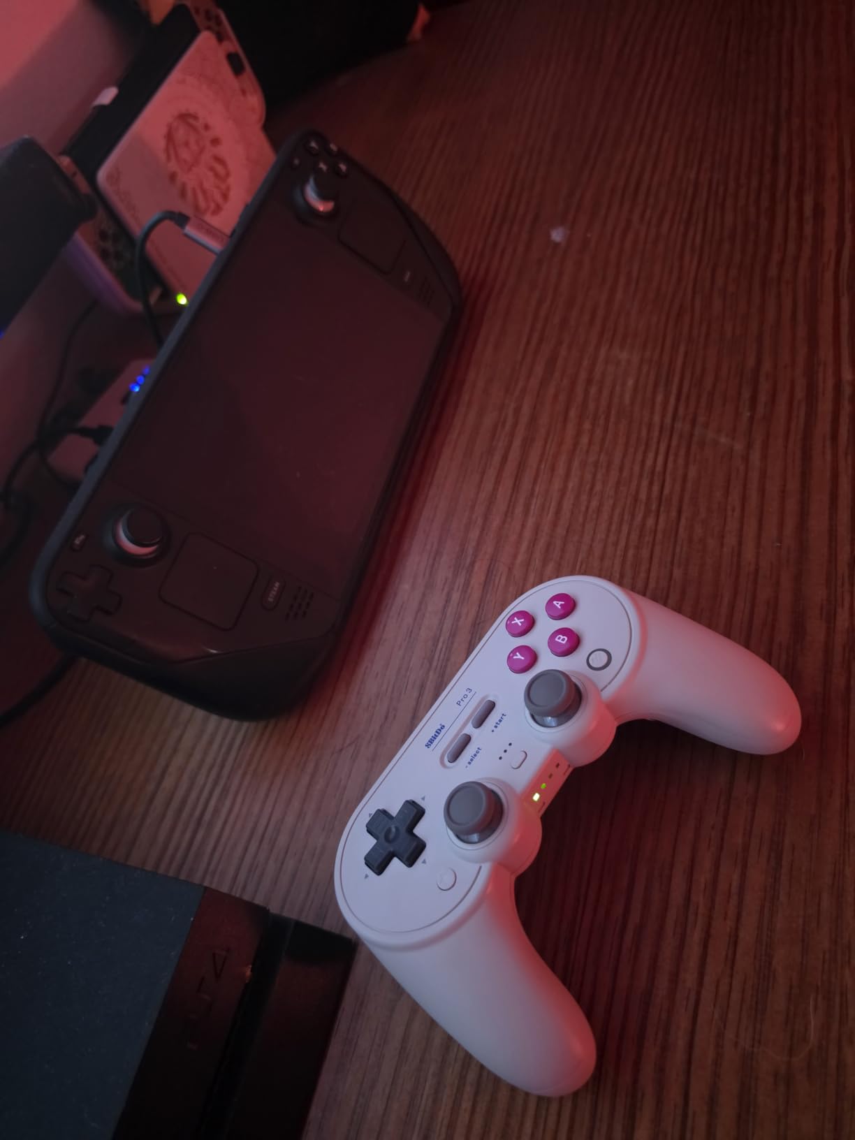 8BitDo Pro 3 Bluetooth Controller for Switch/Switch 2 - TMR Joysticks, Swappable ABXY Buttons, Pro Back Buttons, Charging Dock, Hall Effect Triggers, for Windows, Apple, SteamOS, Android - G Classic customer photo 1