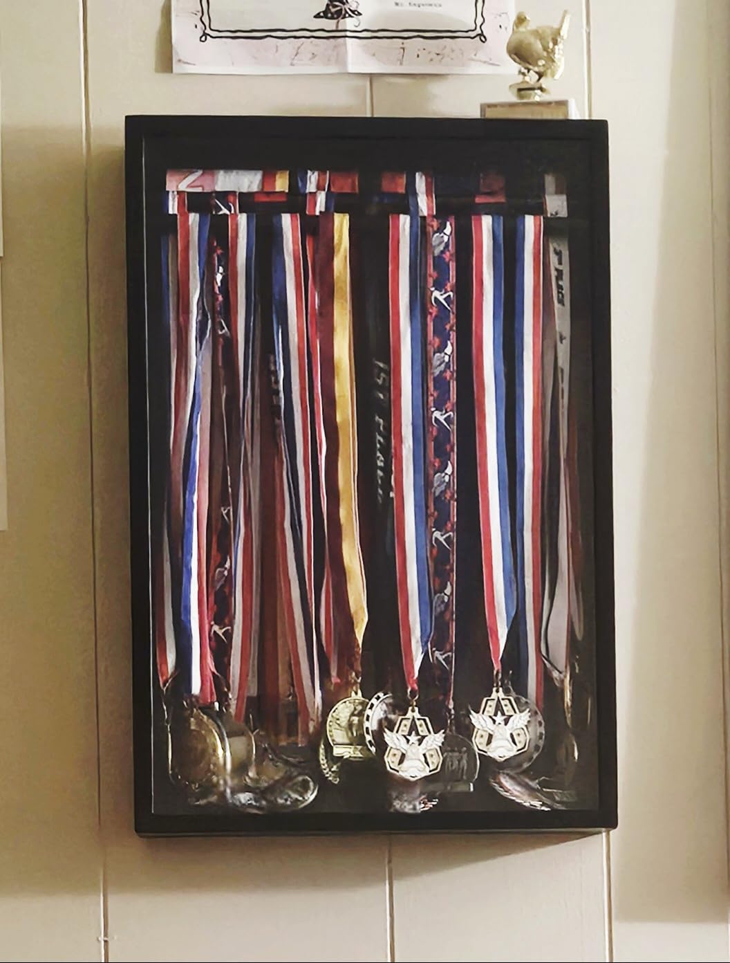 Medal Hanger Display Case, Holds 60+ Medals, HD Tempered Glass | Solid Wood Dust-Proof 22