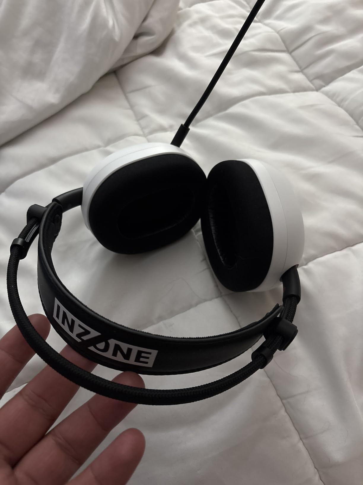 Sony INZONE H9 II Wireless Noise Cancelling Gaming Headset, Black | Lightweight, WH-1000XM6 Drivers, Detachable Cardioid Mic, 2.4GHz/BT/3.5mm, Soft Case, PC/PS5/Switch/Mobile, 30 Hr Battery customer photo 1