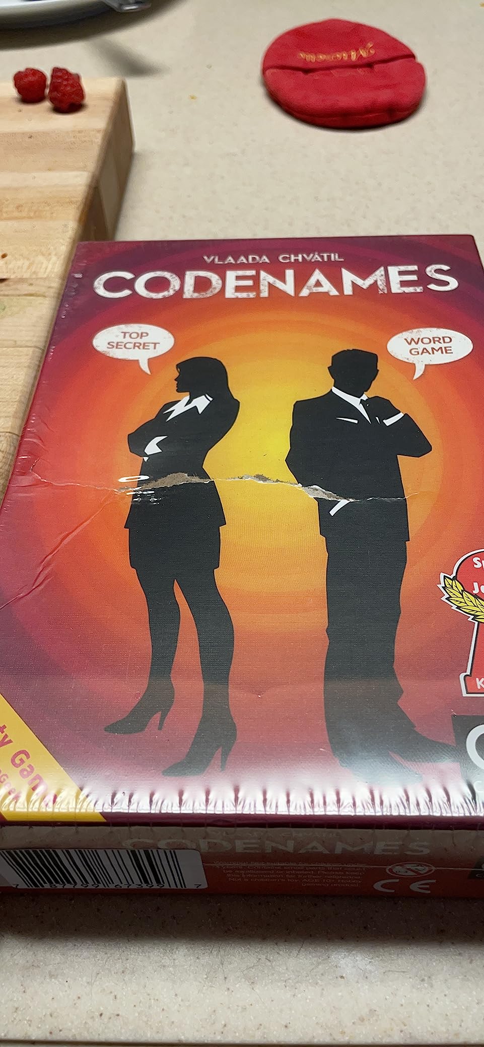CGE Codenames Board Game (2nd Edition) | The Top Secret Word Association Party Game for Friends & Family Game Nights, 4+ Players customer photo 2
