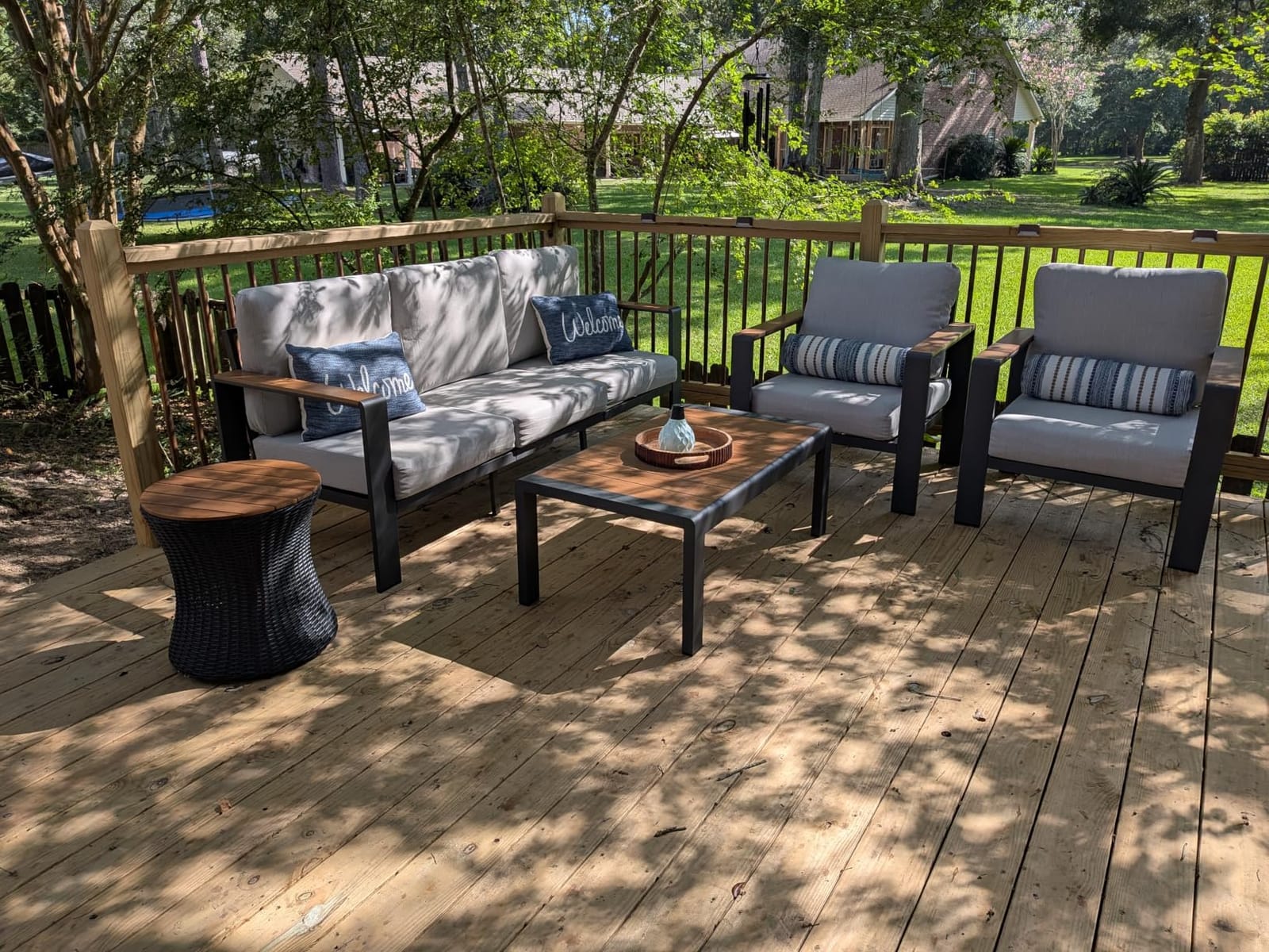 Aluminum Outdoor Patio Furniture Set with Coffee Table, 5 Piece Patio Conversation Sets with Washable Thick Cushions, Outdoor Sectional Furniture Set for Porch, Balcony, Deck, Yard, Graphite customer photo 1