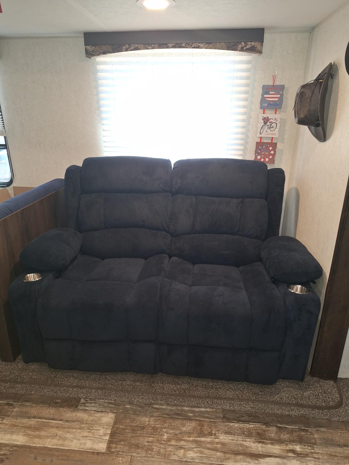 RV Loveseat Recliner Sofa, Wall Hugger Reclining Loveseat RV Couch with USB Ports, Cup Holders, Pockets, 150° Adjustable RV Furniture Velvet Fabric Recliners for Travel & Home Theater Seating customer photo 1