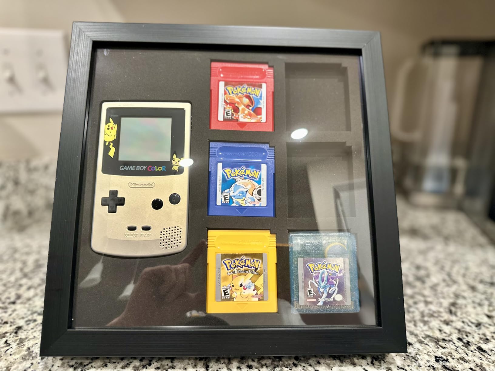 Game Console Display Frame Compatible with Nintendo Game Boy Color - Storage and Display Case for GBC Console and 6 Cartridges customer photo 1