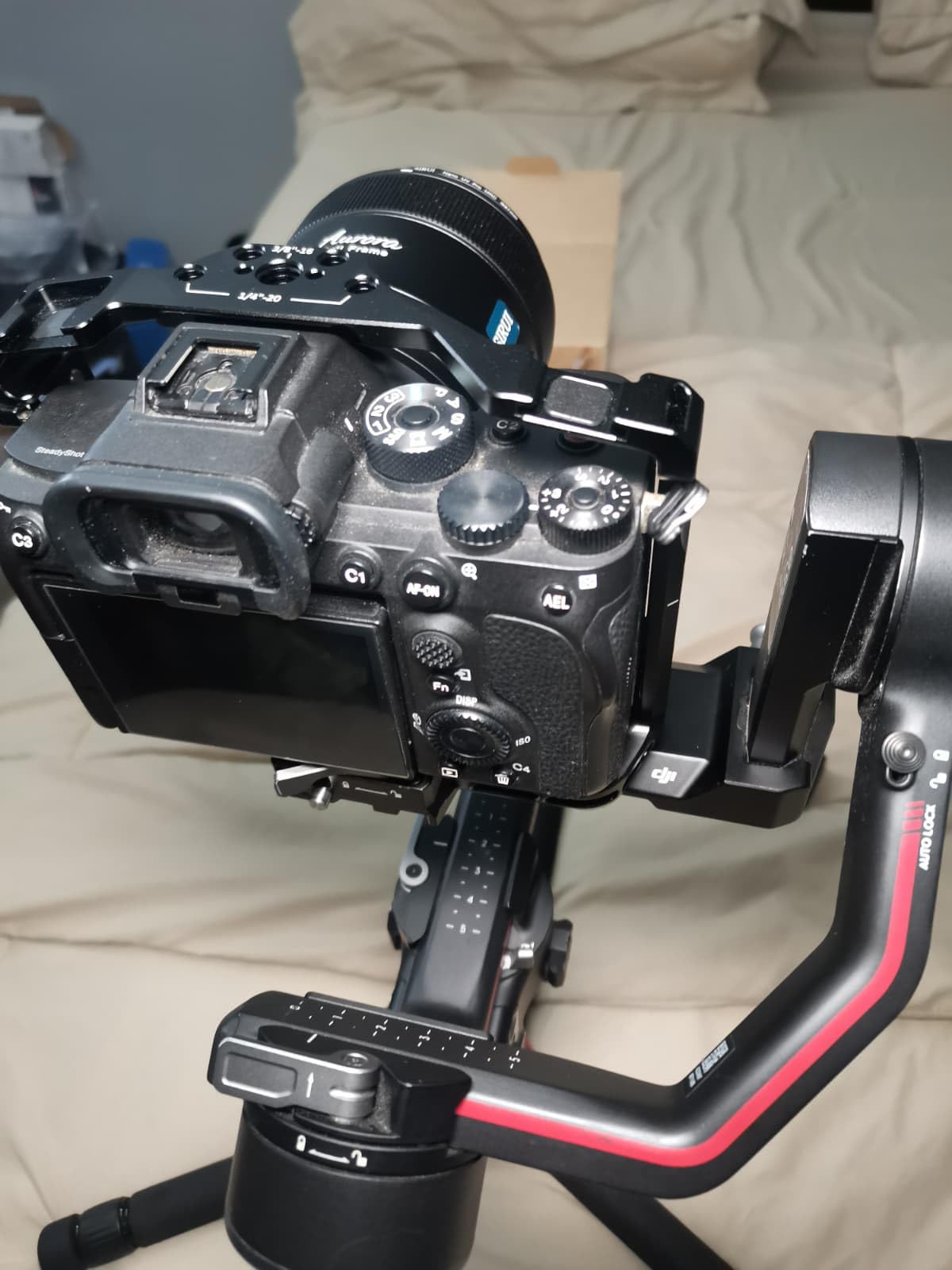 Camera Cage for Sony A7V/ A7IV/ A7RIV/ A7RV/ A7SIII/ A1 | Integrated Slot for AirTag, for Sony Alpha 7 V, 7R V, 7 IV, 7S III, 1, 7R IV customer photo 2