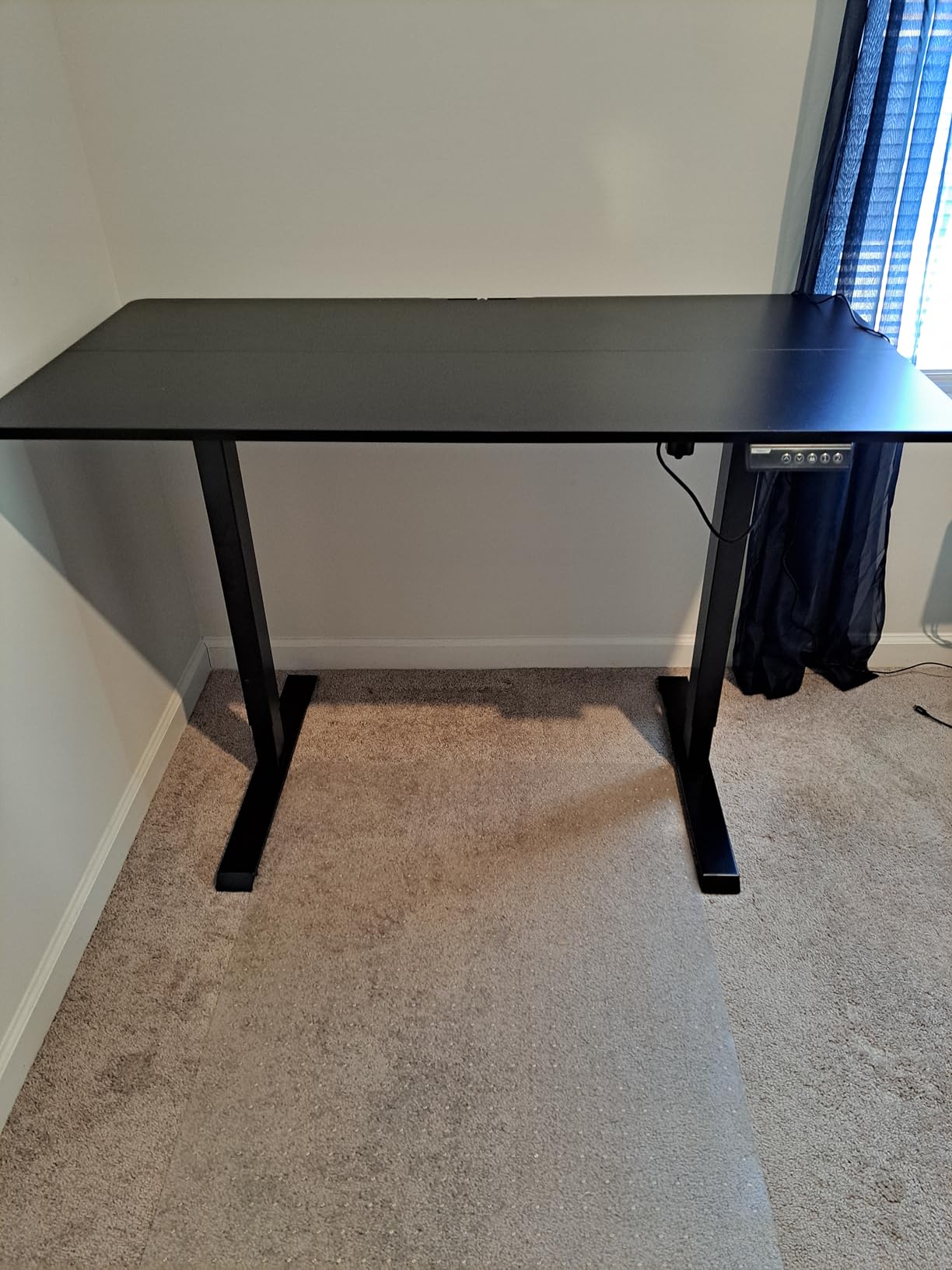 Veken 47.2 Inch Large Electric Standing Desk, Gaming Table, Black | Height Adjustable Sit Stand Up Computer Tables for Home Office, Study, Writing customer photo 1