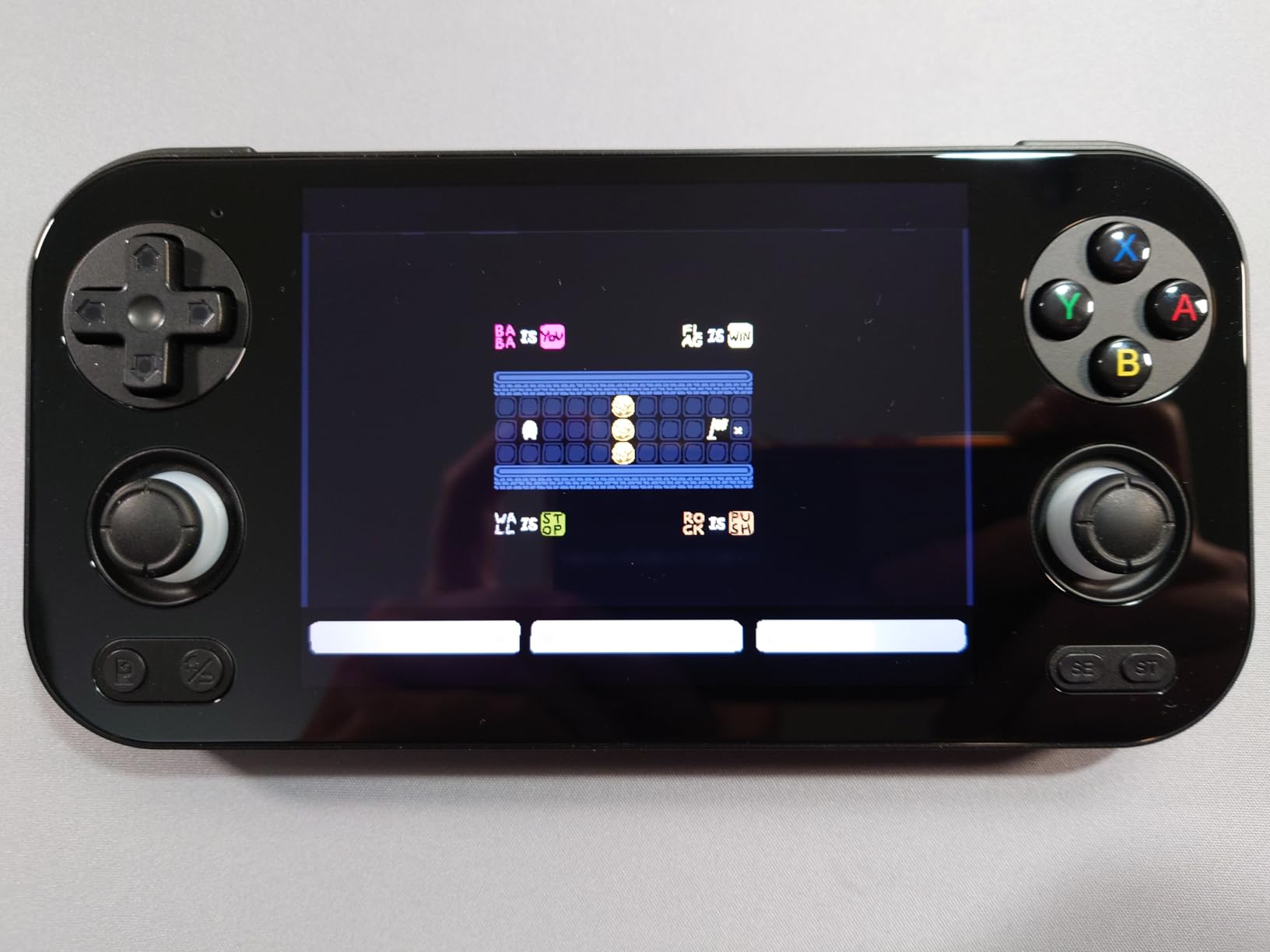 Anbernic RG476H Retro Handheld Game Console 4.7-inch LTPS In-Cell Screen No Card Android 13 System 128G Storage Support AI Functions 3D Hall Effect Joystick WiFi Bluetooth HD and TV Output Black customer photo 1
