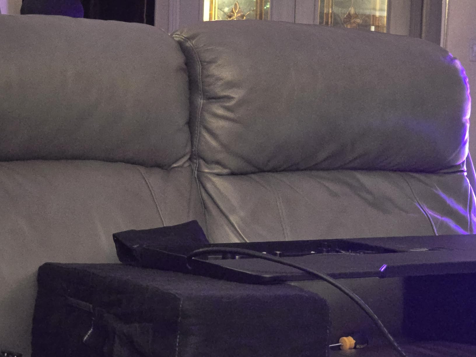 Couchmaster Lapboard³ with HORIZONLIGHT RGB Bar, Ultimate Ergonomic USB-Hub Gaming Lap Board for Couch and Bed, Large, Stable and Compatible with All Keyboards and Mice, Laptops, PCs, PS4/5, Xbox customer photo 1
