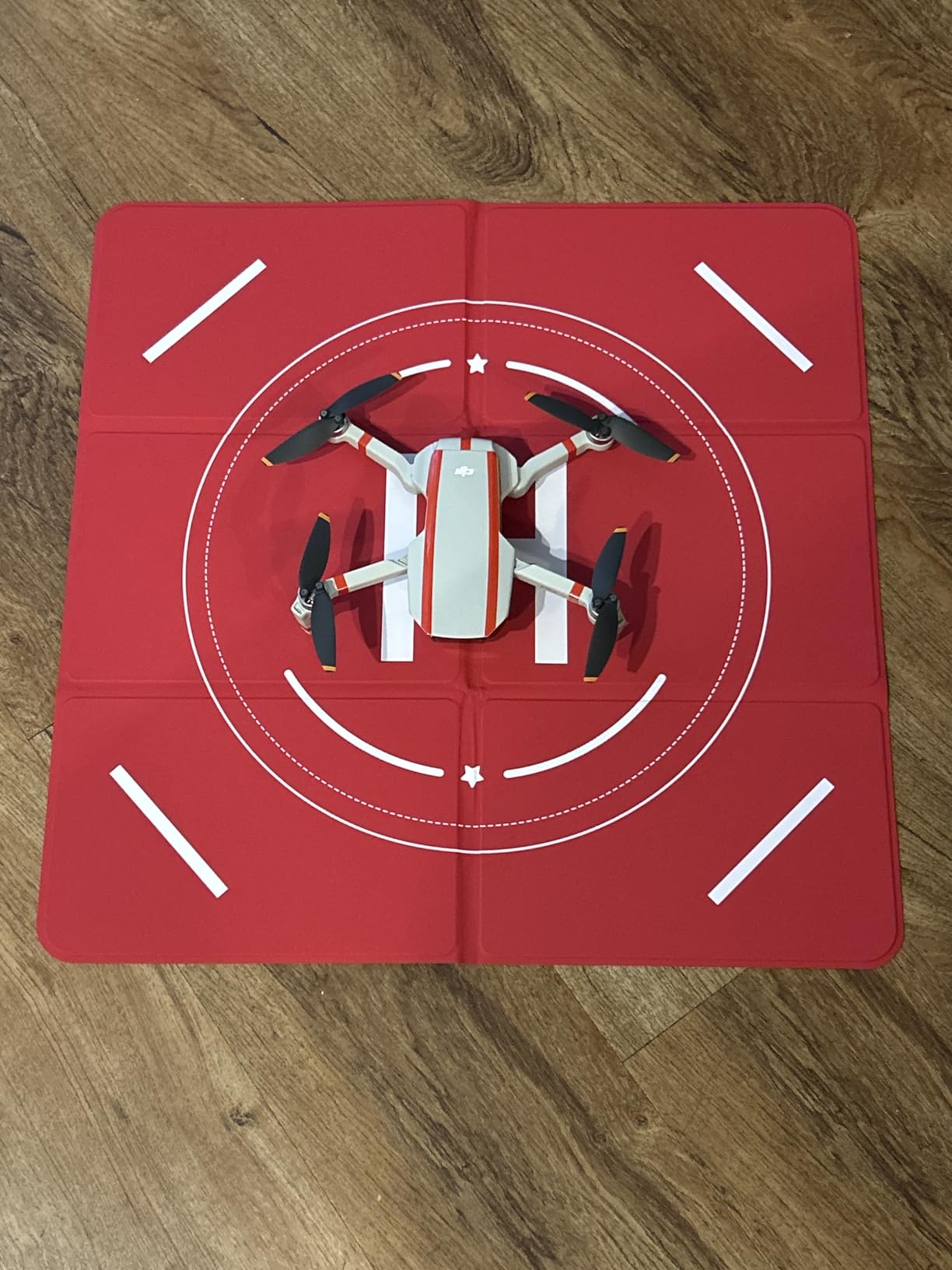 FPVtosky Nighttime Reflective Drone Landing Pad, Fast-fold Double Sided Waterproof Landing Pad Weighted for DJI Lito X1/Mini 5 Pro/4/3 Pro/Mini 4k / Mavic 4 / Air 3s/ Avata 2/ Neo/Flip customer photo 1
