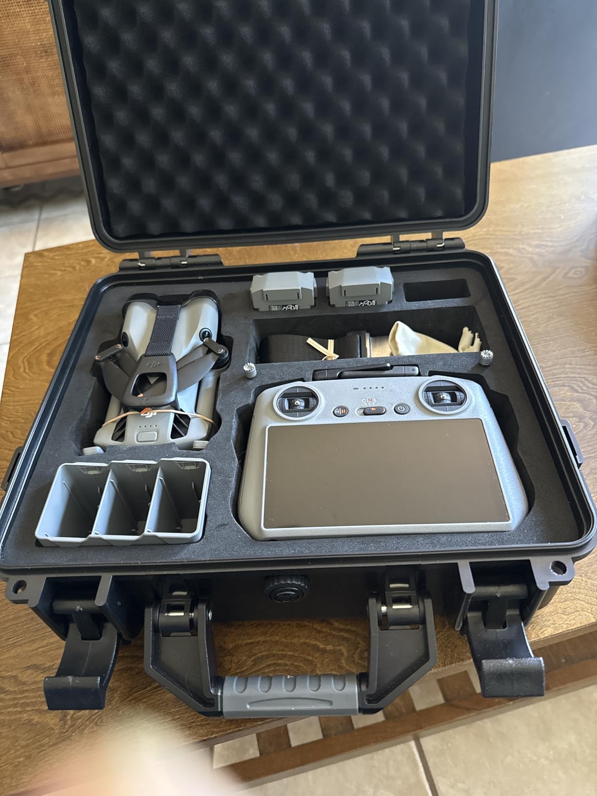 Lekufee Waterproof Hard Carrying Case for DJI Mini 5 Pro Drone, Fly More Combo, DJI RC 2/RC N3, Battery(6 pcs), Charging Hub, and other Accessories customer photo 1