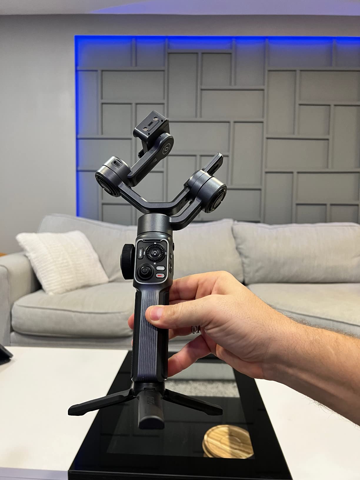 Smooth Q5 Ultra Combo [Official] Gimbal Stabilizer for iPhone | Portable Foldable Phone Gimbal with Detachable Voice Remote Control, AI Tracker, Built-in Extension Rod, Fill Light, for Vlog customer photo 2