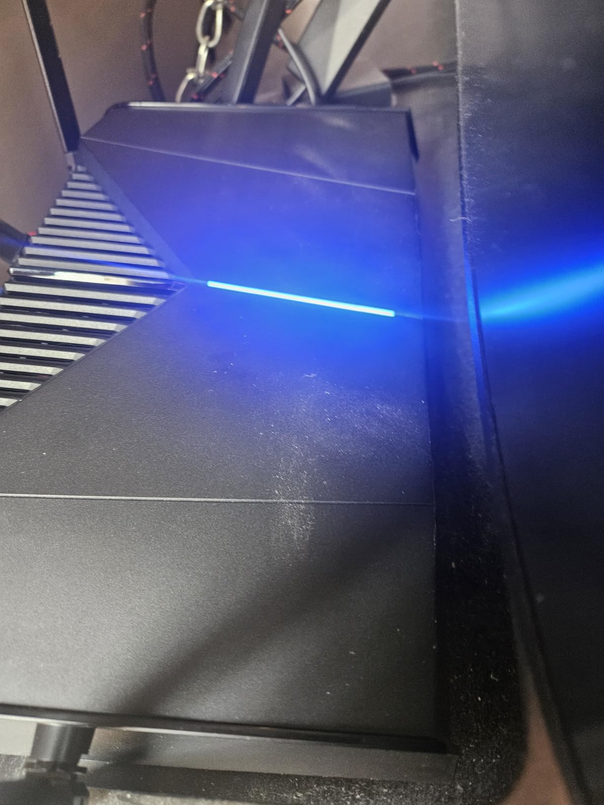 TP-Link Dual-Band BE6500 WiFi 7 Gaming Router 6.5 Gbps (Archer GE400) | 6-Stream, 2 x 2.5G + 3 x 1G, Game Acceleration, Dedicated Gaming Port & Panel, RGB Lighting, Easymesh, Homeshield | No 6 GHz customer photo 2