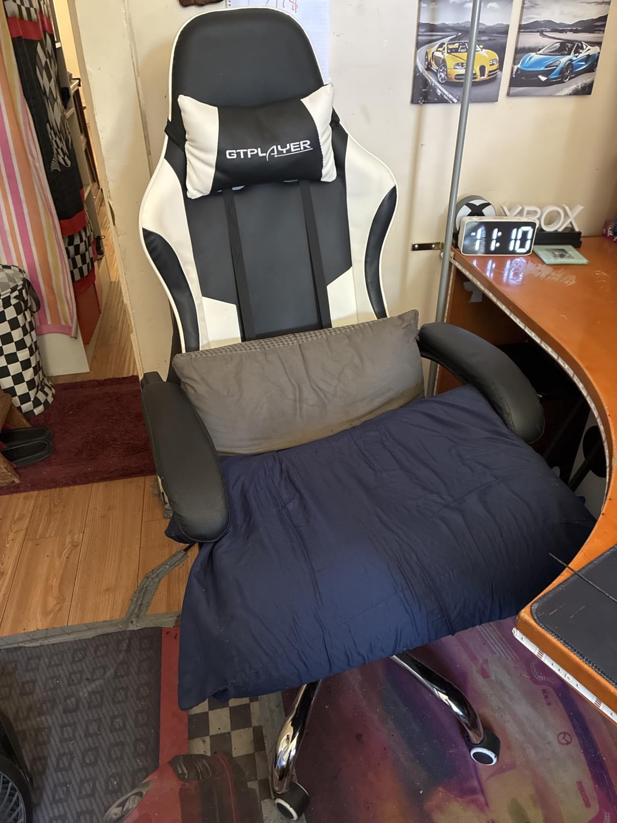 GTPLAYER Gaming Chair, Computer Chair with Footrest and Lumbar Support, Height Adjustable Game Chair with 360°-Swivel Seat and Headrest and for Office or Gaming (Pearl White) customer photo 1