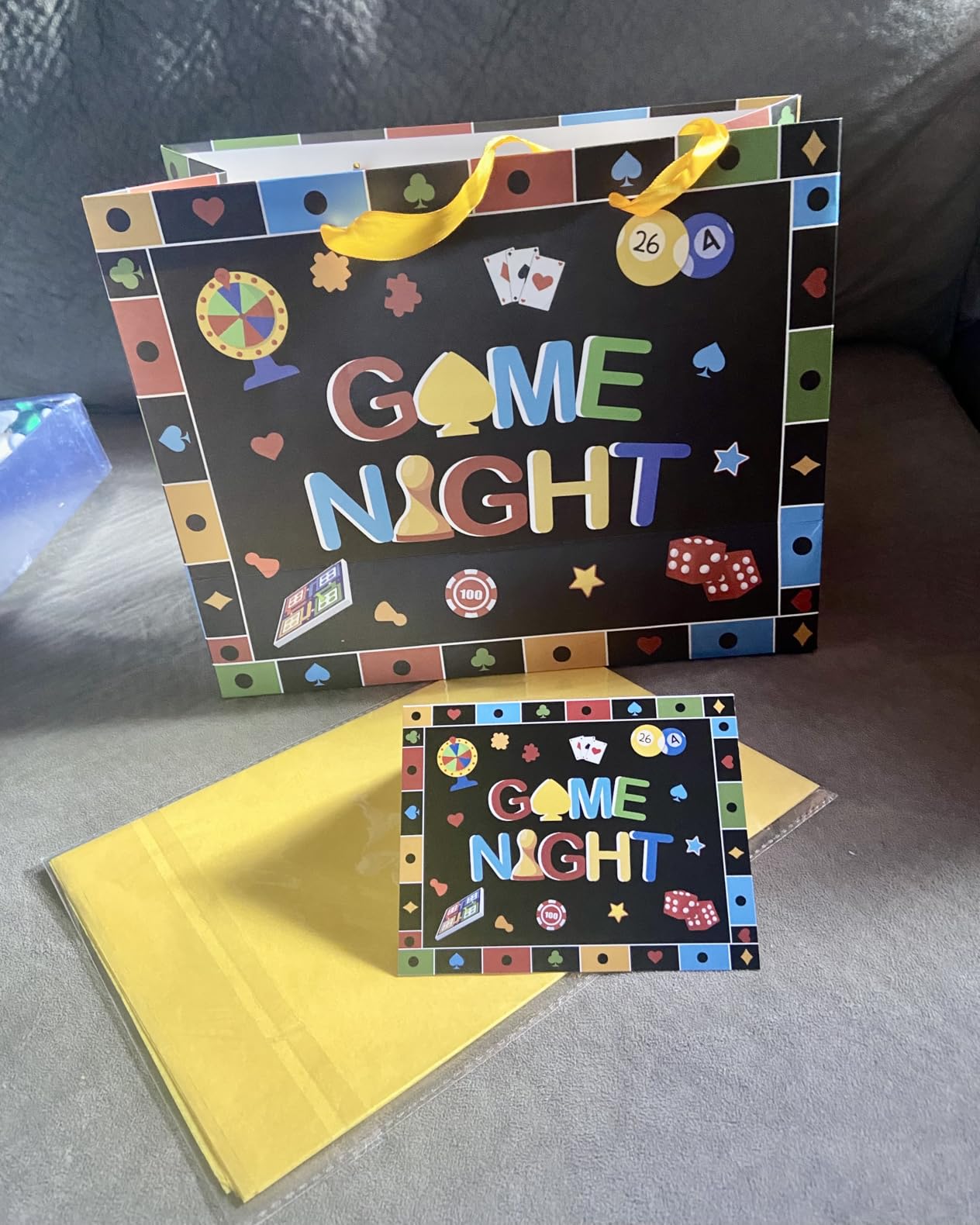 Neptniopllab Game Night Gift Bag with Card and Tissue Papers, Gaming House Board Games Themed Birthday Bag for Boys Kids Game Night Party Decorations Supplies customer photo 1