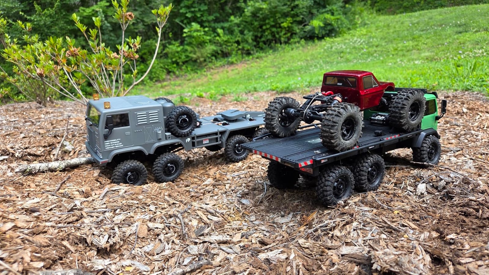 HOBBYPLUS ARKTOS 6x6 V1.5 CR18P Rock Crawler RTR All Terrain - Remote Control Car, Rock Crawler 1/18 Scale 6WD 2 Speed Transmission Off Road for Adults, RC Hobbyists (Tan) customer photo 2