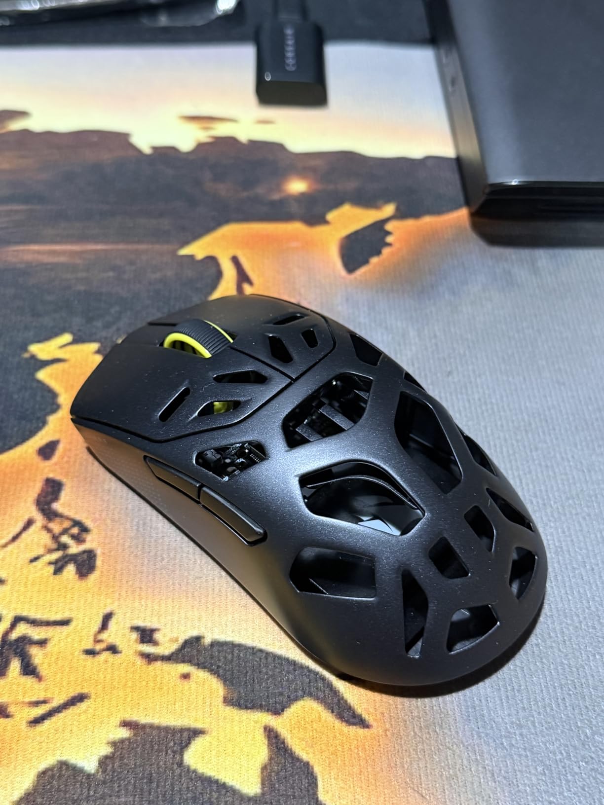 Corsair Sabre v2 PRO Wireless MG FPS Gaming Mouse - Black | 33,000 DPI Marksman S Sensor, 8,000Hz Hyper-Polling, Durable Magnesium, Lightweight, Up to 120hr Battery customer photo 2