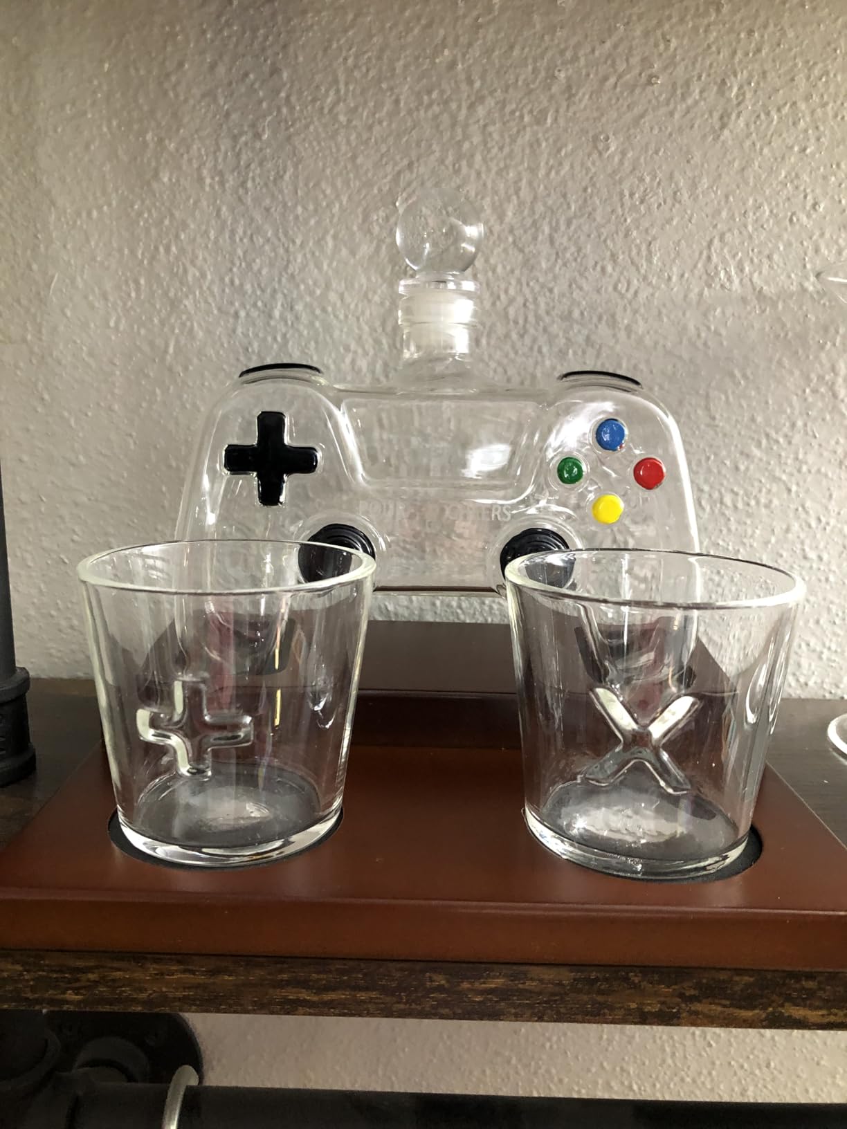 Gaming Controller Whiskey Decanter Set with 2 Glasses & Stand - 850ml Glass Decanter, Video Game Gift for Dad Husband or Boyfriend customer photo 1
