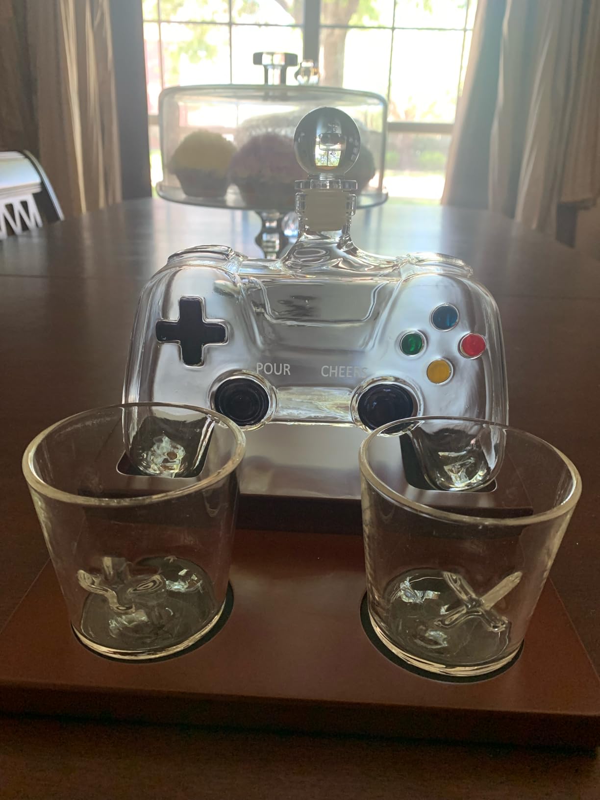 Gaming Controller Whiskey Decanter Set with 2 Glasses & Stand - 850ml Glass Decanter, Video Game Gift for Dad Husband or Boyfriend customer photo 2