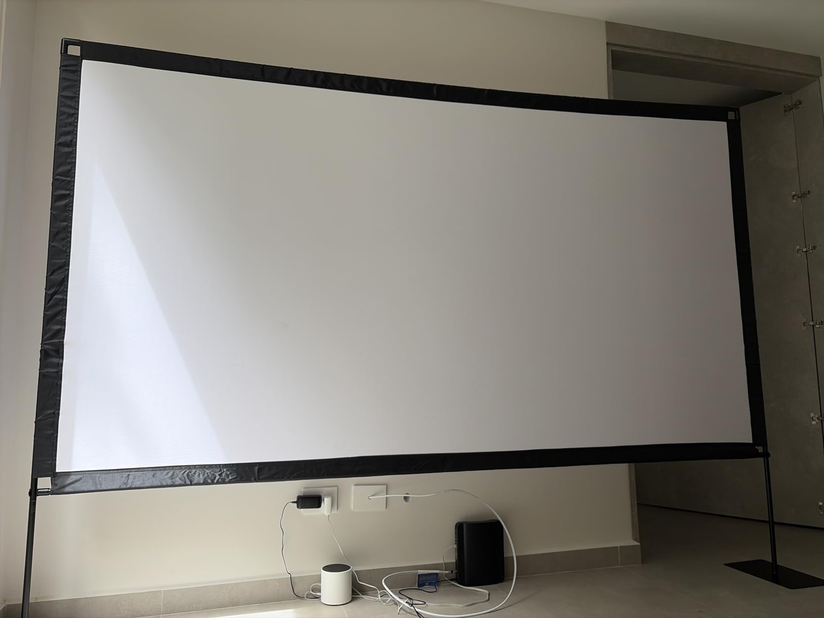 120inch Projector Screen with Stand: Portable Projector Screen Outdoor Indoor Front/Rear 16:9 4K HD with Carry Bag Sandbag - Movie Screen for Backyard Movie Night, Camping, Theater customer photo 2