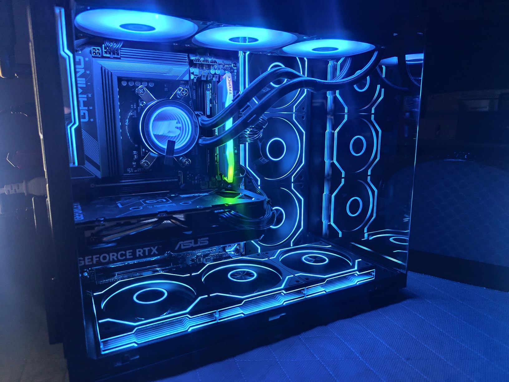 MUSETEX Y6 PC Case, Pre-Installed 7 Infinity Mirror PWM ARGB Fans, ATX Mid Tower Computer Case, Gaming PC Case with Type-C, 270° Full View Tempered Glass, Black customer photo 1