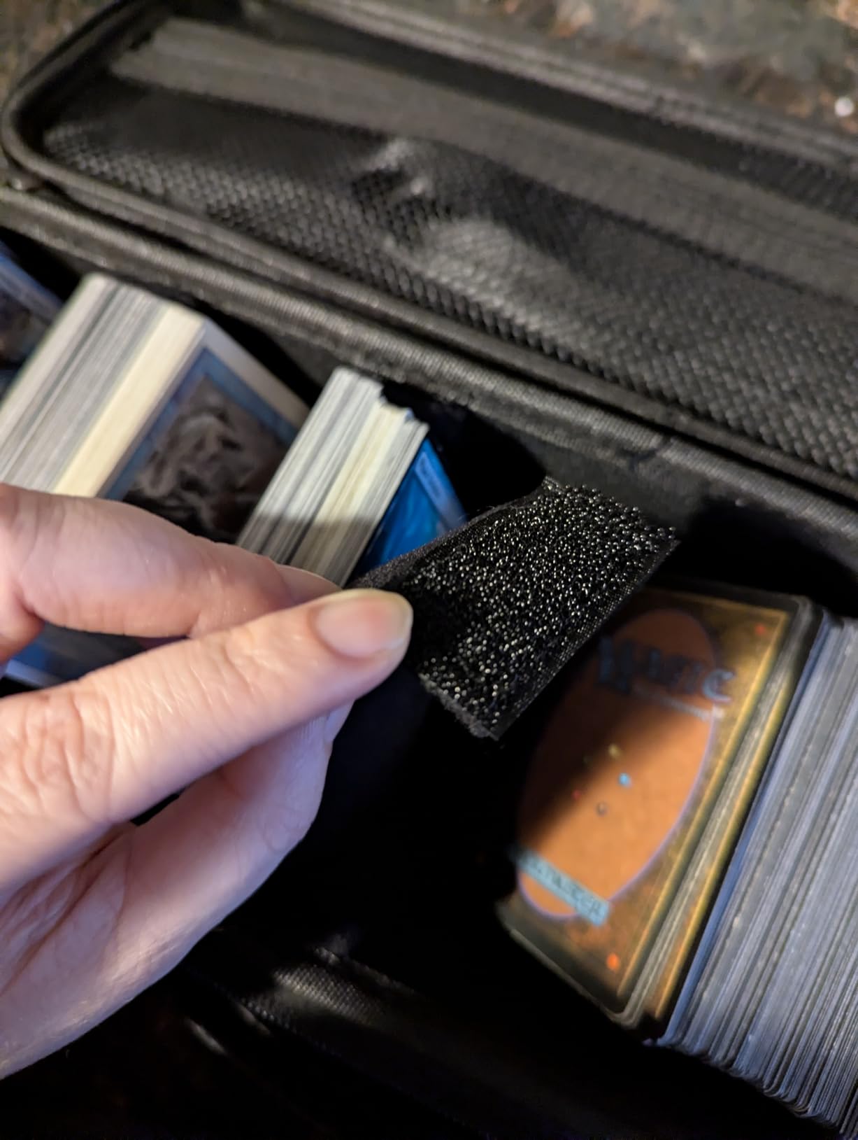 Luxtude Card Carrying Case with 4 Dividers, Travel Trading Card Storage Case, Portable Sports Cards Carrying Cases, Toploader Storage Box for Pokemon, MTG, TCG, Cards Against Humanity and Game Cards customer photo 2