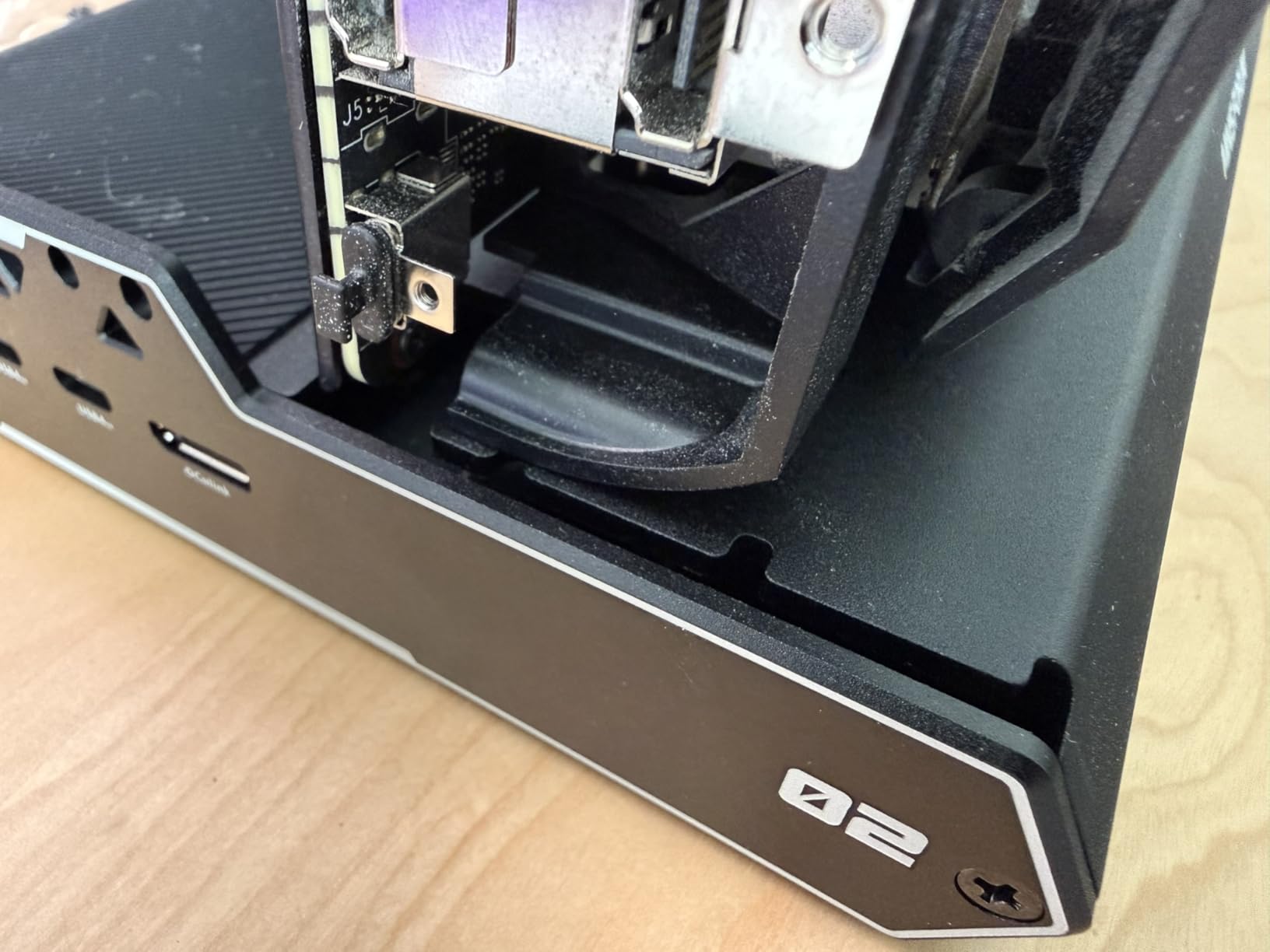 MINISFORUM DEG2 USB4 V2 (TBT5 Compatible) & OCuLink eGPU Dock, 80Gbps Dual-Link External GPU Enclosure with M.2 NVMe Slot, Supports Universal ATX/SFX Power Supplies customer photo 1