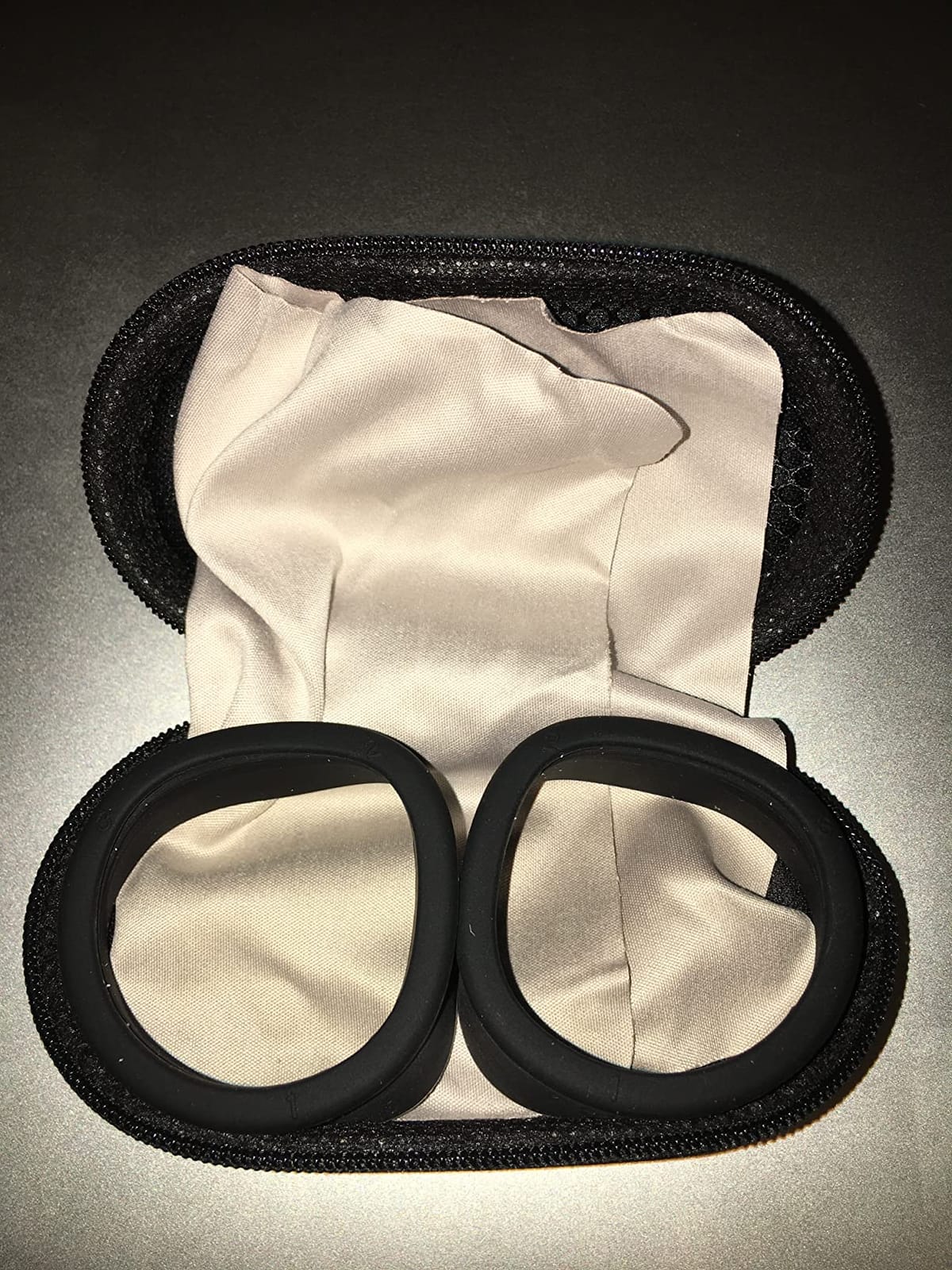 Lens Protector Cover Compatible with Meta Quest 3, Anti-Blue Light & Scratch-Resistant VR Lens Covers, Anti-Glare Glass for Quest 3 Accessories, Eye Strain Relief (1 Pair) customer photo 2