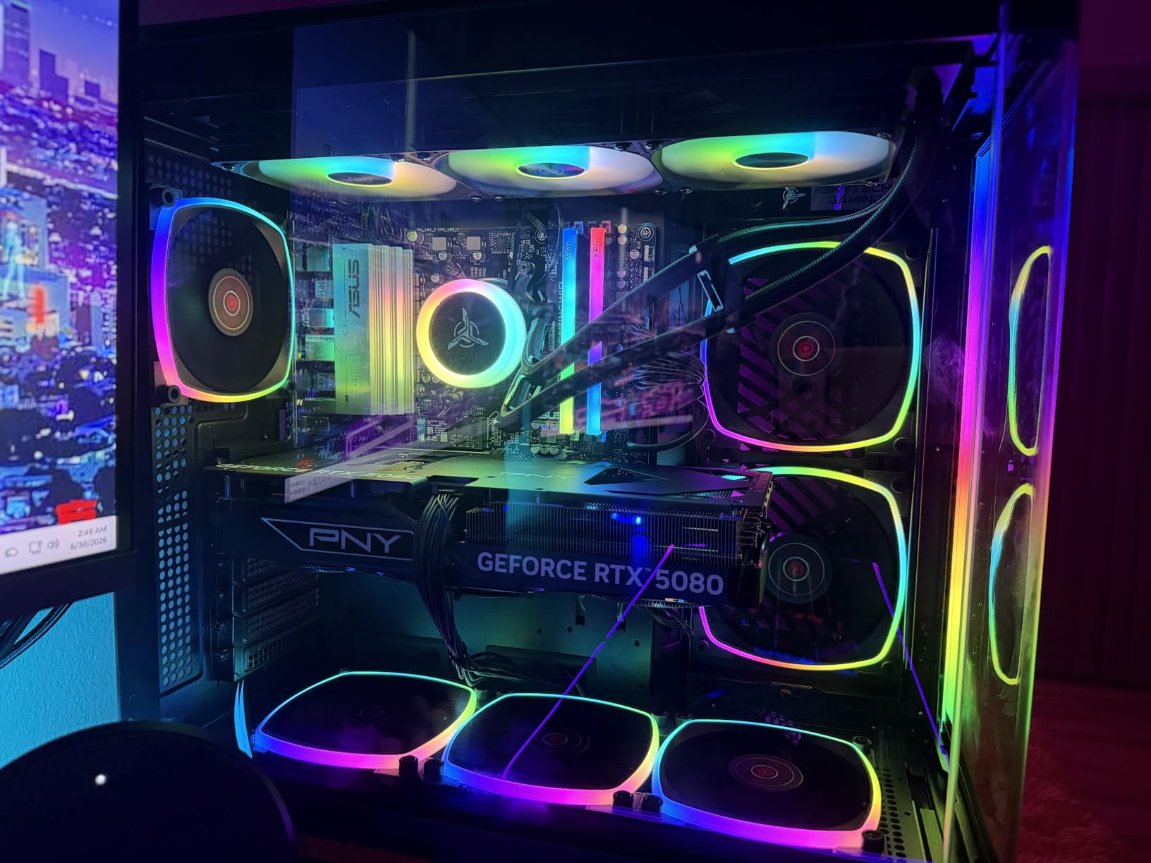 Skytech Gaming King 95 Gaming PC, AMD Ryzen 7 9850X3D, NVIDIA RTX 5080 16GB, 2TB NVMe SSD, 32GB DDR5, Windows 11 customer photo 1