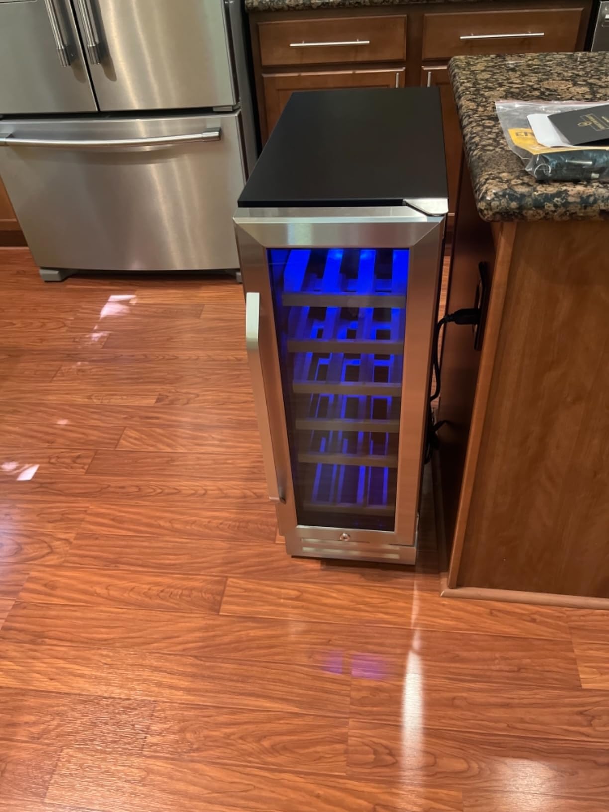 Velivi Gaming Light Up Glass Door Beverage Refrigerator, 3.2 Cu Ft Gaming Mini Fridge with Led RGB Lights Lockable Mini Fridge For Soda Beer, Drink Cooler Cyberpunk Gaming Rooms Bar Home Party customer photo 1