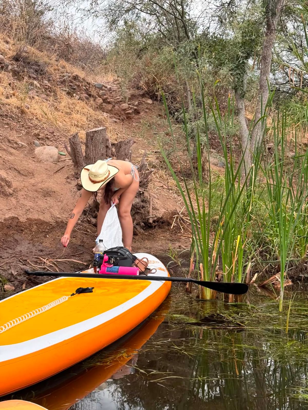 FunWater Inflatable Stand Up Paddle Board with Beginners SUP Accessories | 10'6''/11'SUP, Anti-Slip EVA Deck, Versatile Yoga/Family Inflatable Paddle Boards for Adults & Youth customer photo 2