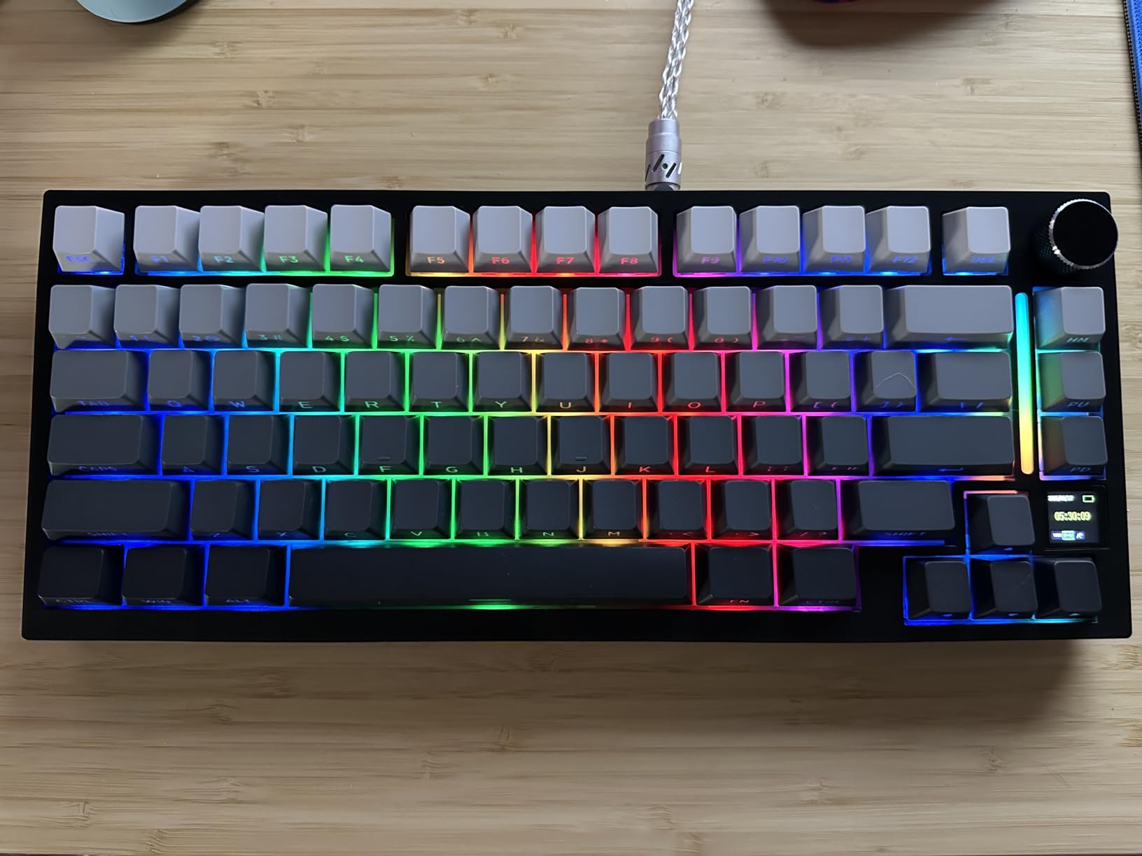 ATTACK SHARK X820 Ultra 75% Wireless Gaming Mechanical Keyboard Hot-Swappable Gasket Mount RGB Backlit BT/2.4G/Wired Custom Keyboard with Smart TFT Display&Knob QMK Driver-Ink Bamboo&Gift Switch customer photo 1