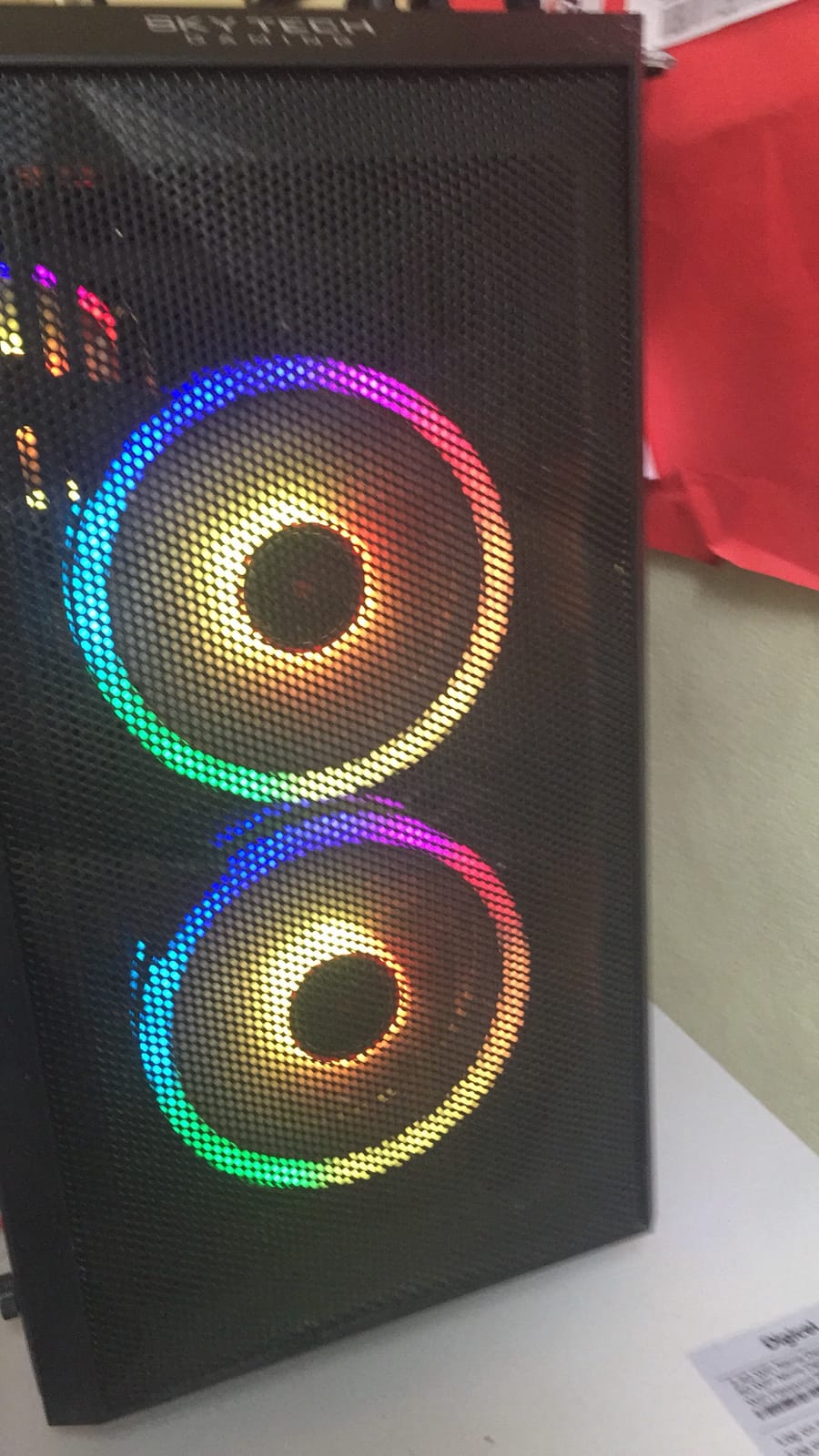 Skytech Gaming Azure 3 Gaming PC, Ryzen 7 5700, RTX 5060, 16GB RAM, 1TB SSD | Windows 11, AMD 5700, NVIDIA 5060, NVMe SSD, DDR4 3200, 650W GOLD PSU, Wi-Fi 5, Desktop customer photo 2